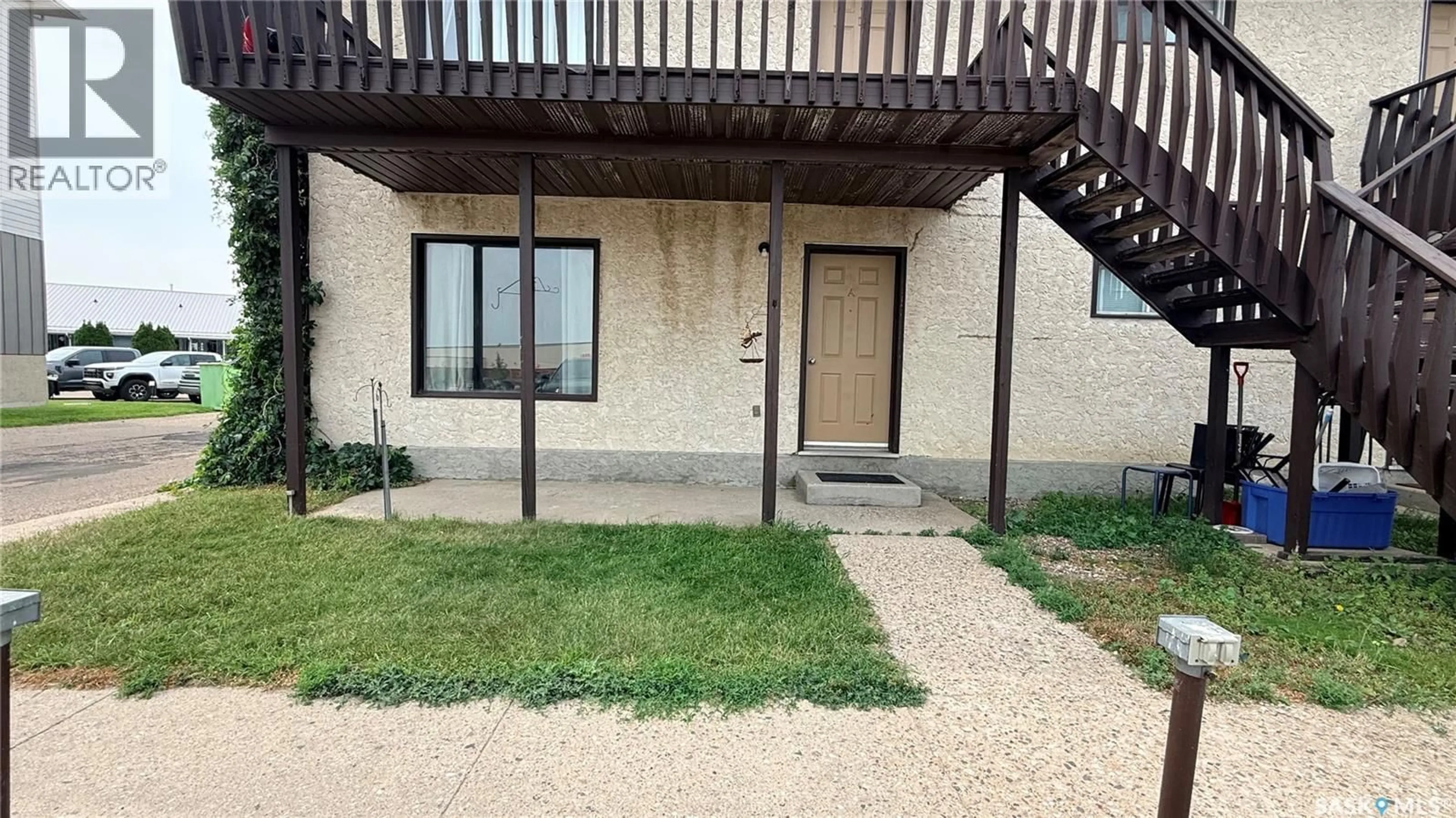 Patio, unknown for 412 HERITAGE DRIVE, Estevan Saskatchewan S4A2N4