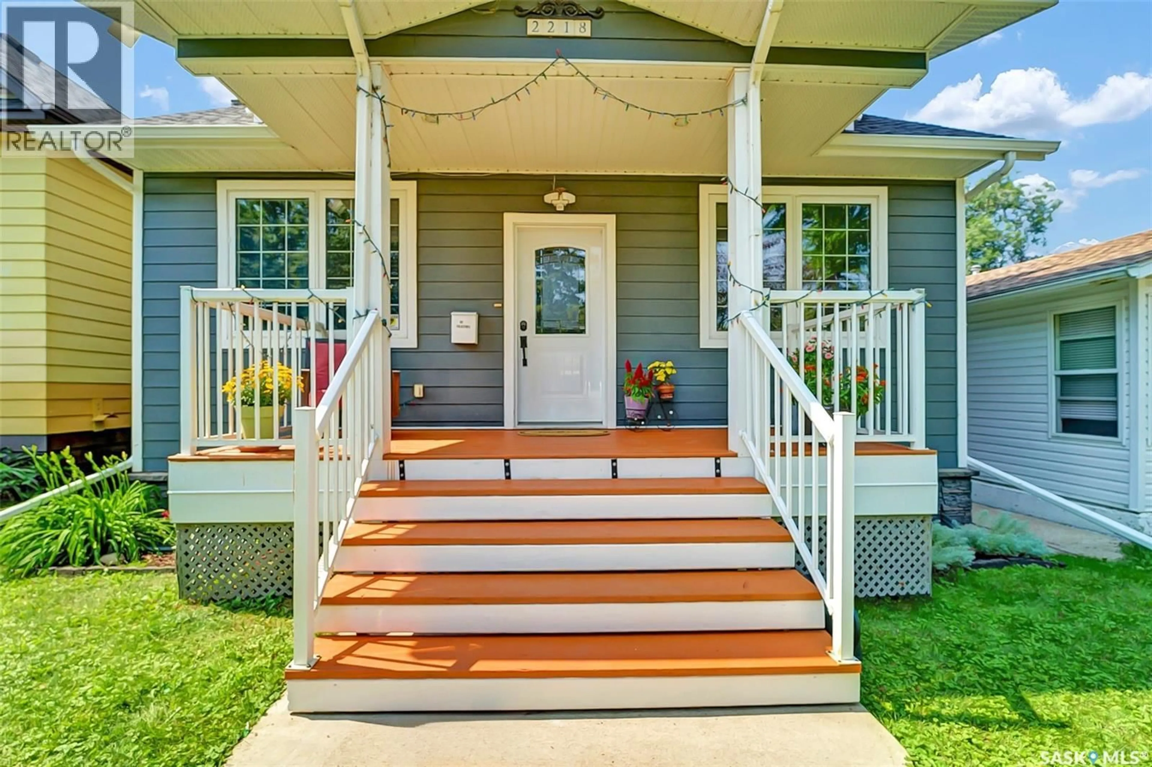 Home with vinyl exterior material, street for 2218 ST ANDREWS AVENUE, Saskatoon Saskatchewan S7M0M3