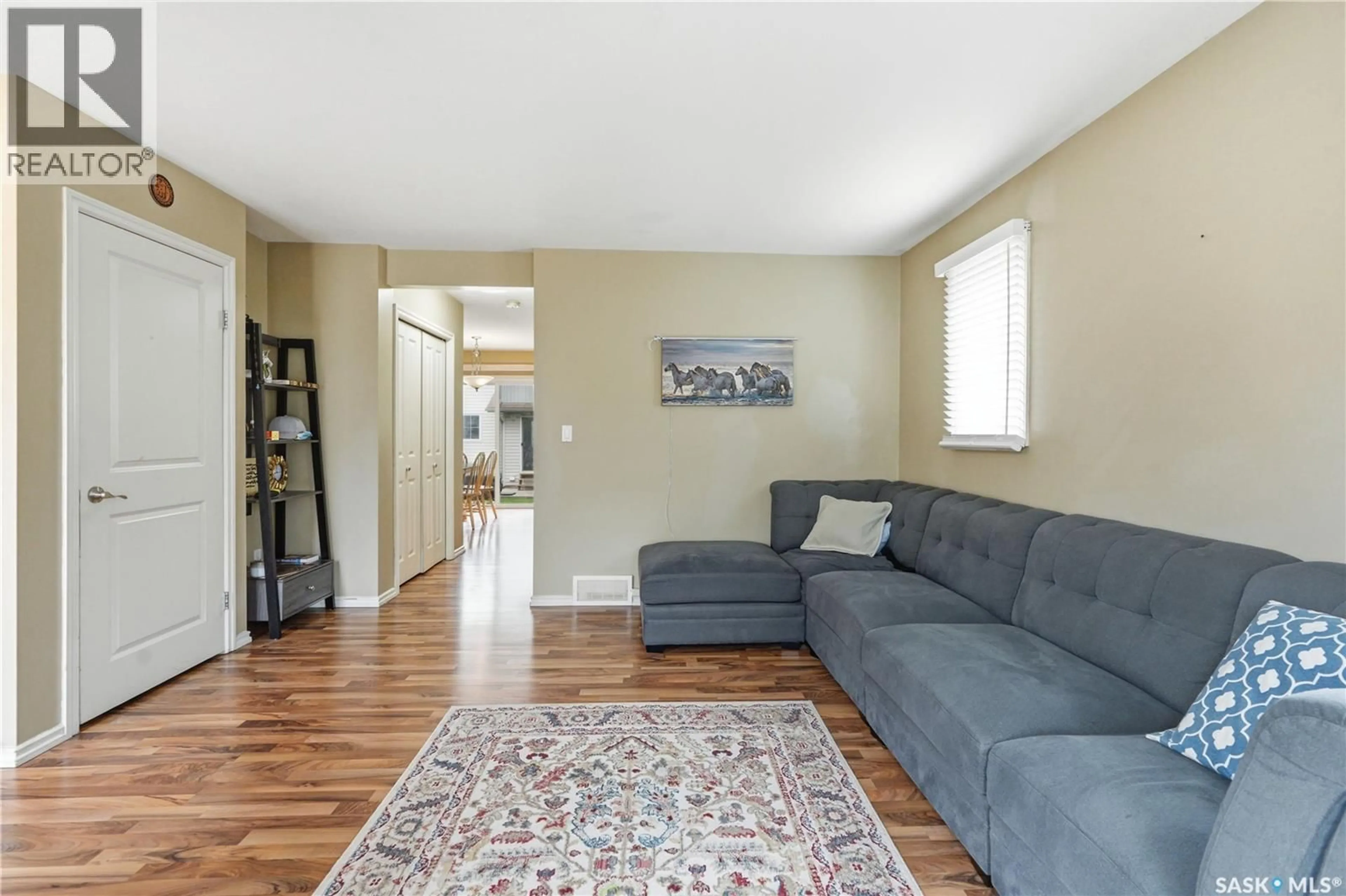 Living room with furniture, unknown for 303 - 312 SLIMMON PLACE, Saskatoon Saskatchewan S7V0A8