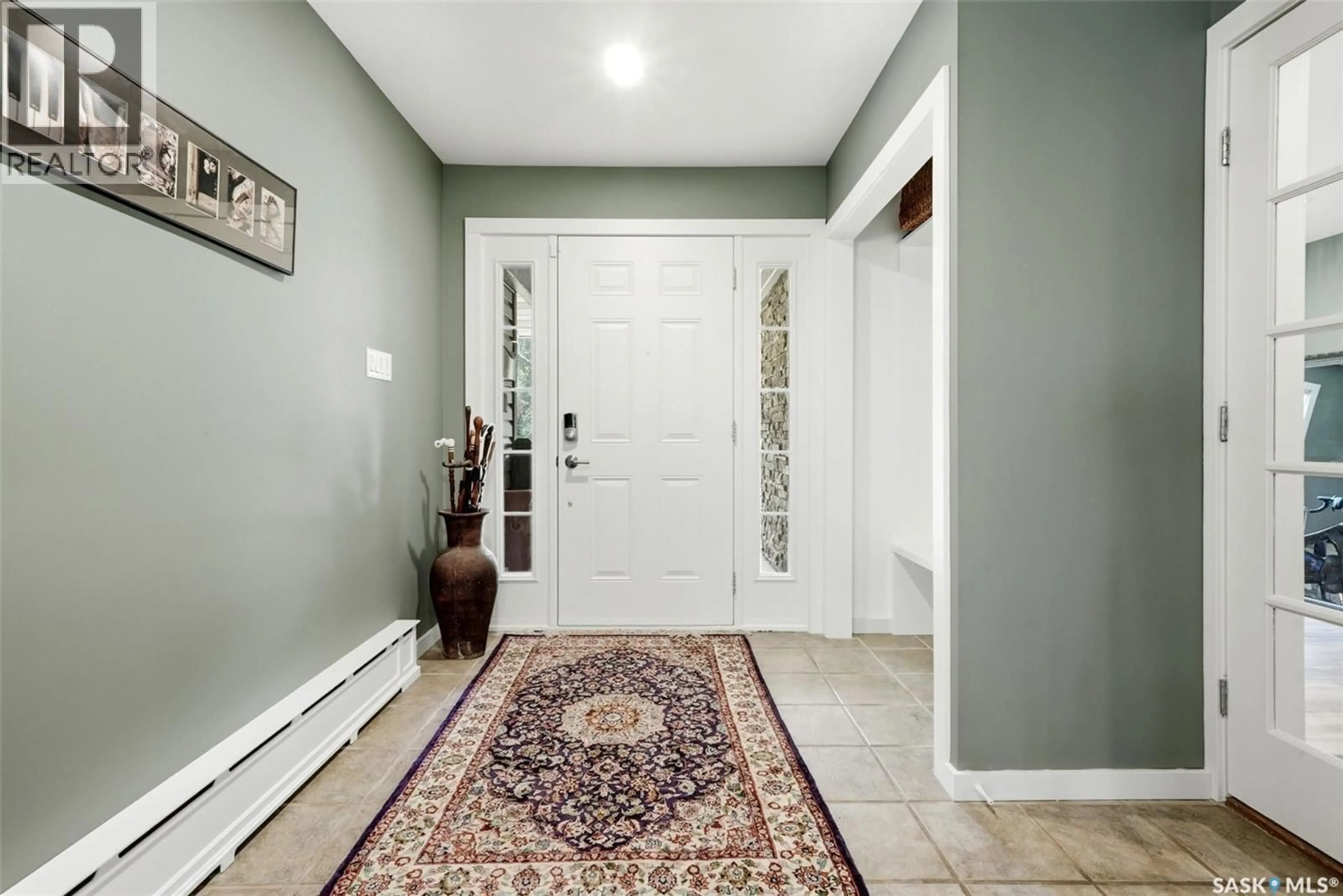 Indoor entryway for 29 RIDGEDALE BAY, White City Saskatchewan S4L5B1