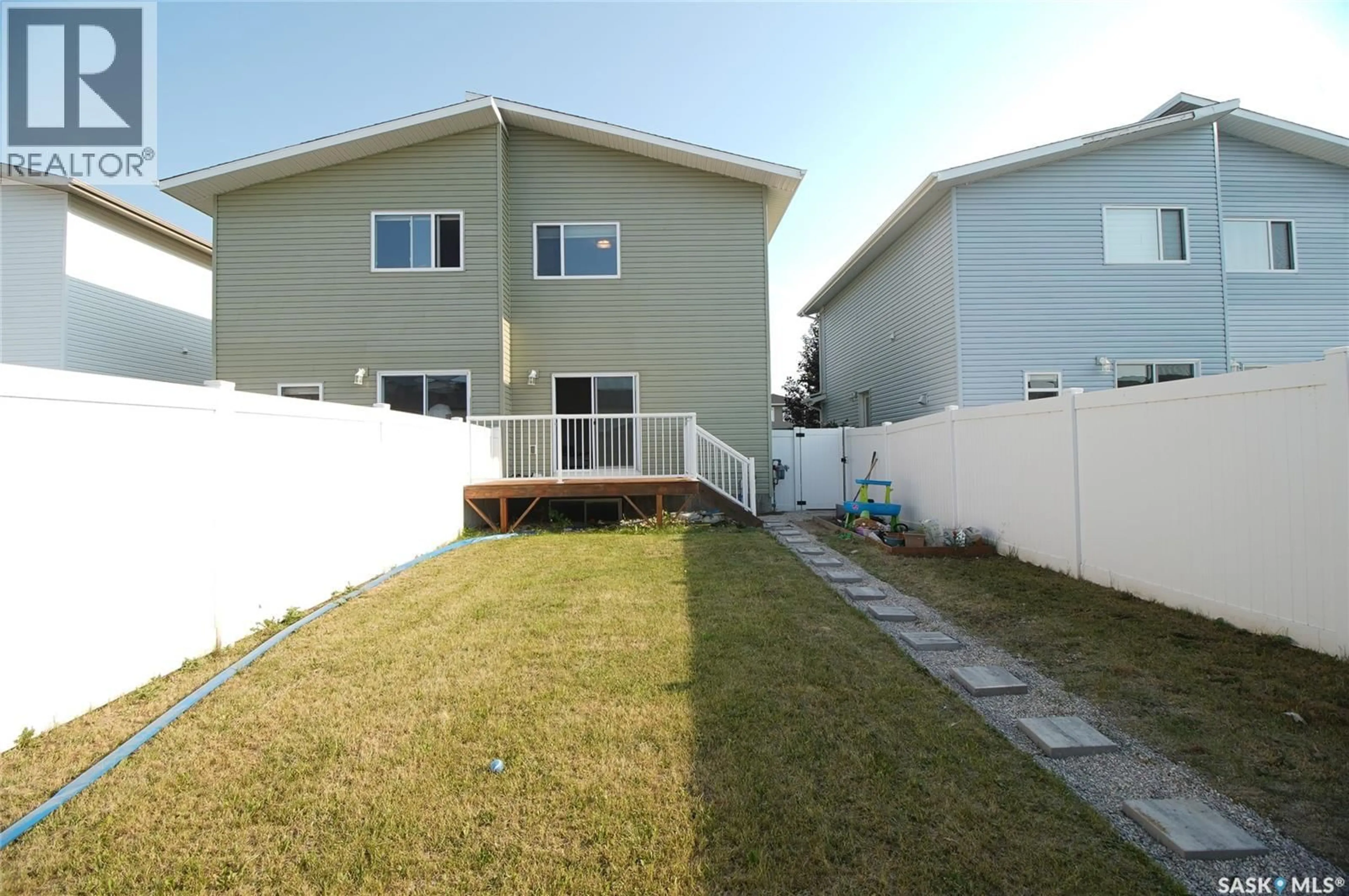Patio, street for 5624 TUTOR WAY, Regina Saskatchewan S4W0N6