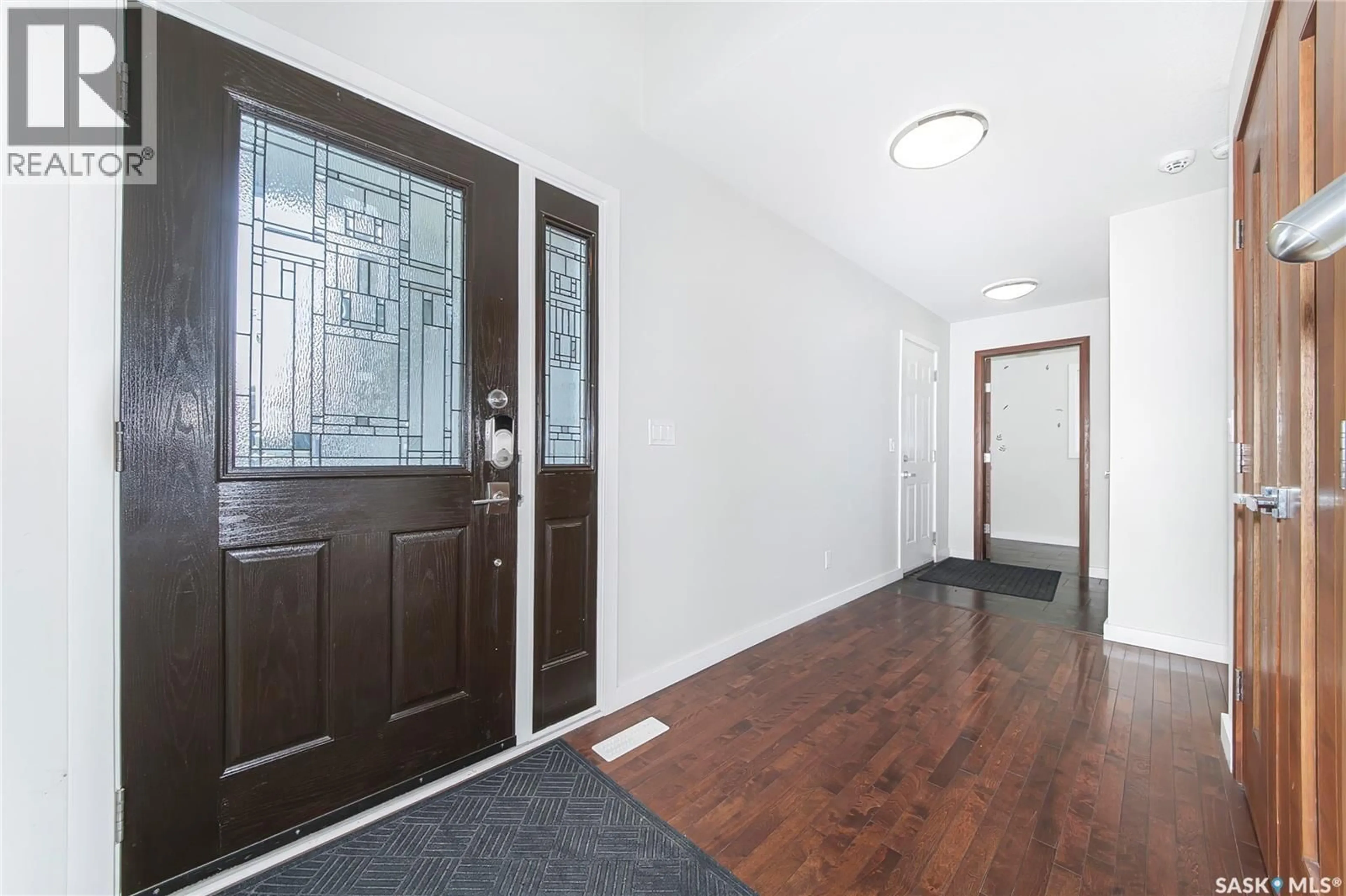 Indoor entryway for 435 PICHLER CRESCENT, Saskatoon Saskatchewan S7V0H2