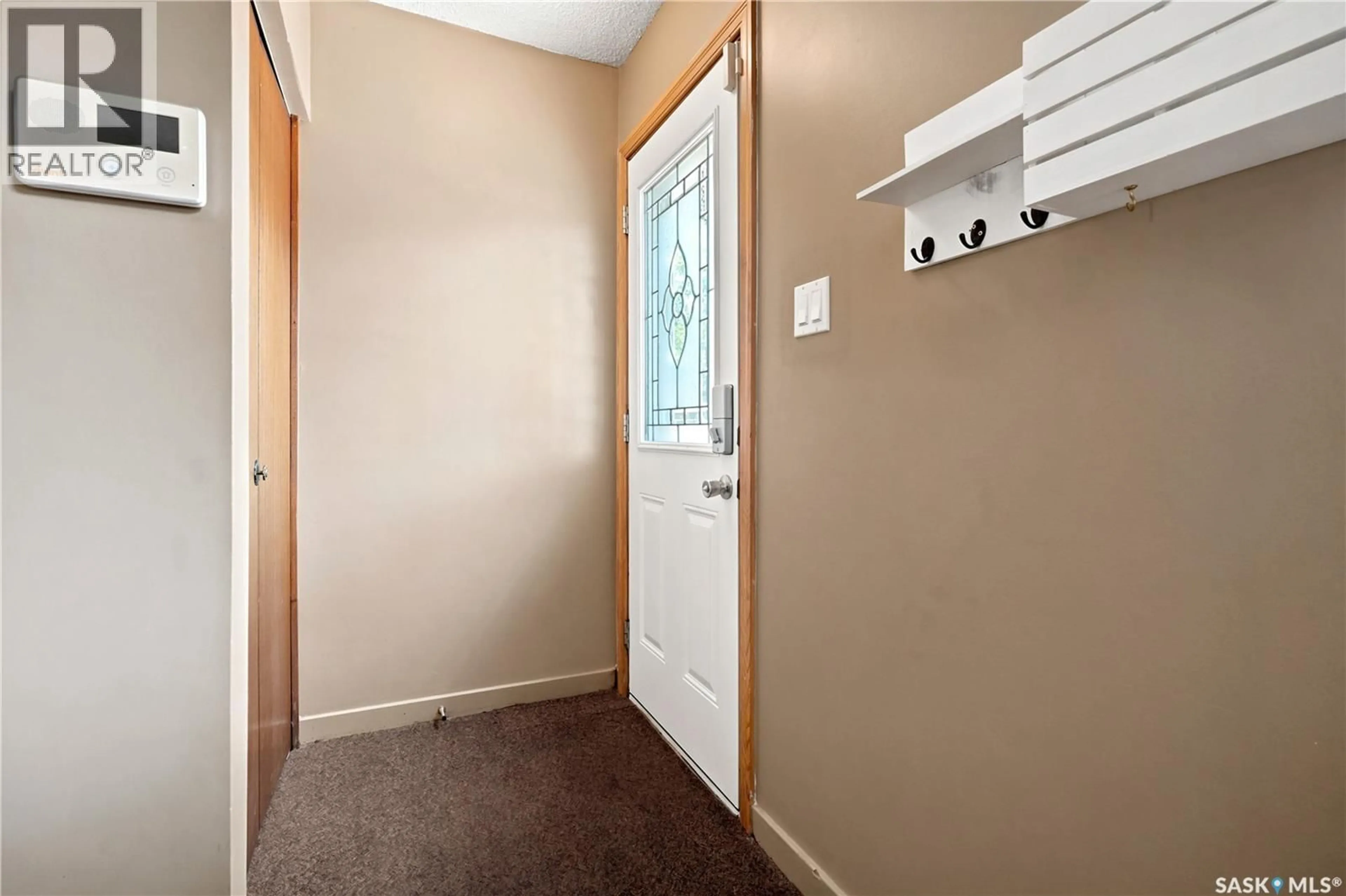 Indoor entryway for 856 FORGET STREET, Regina Saskatchewan S4T4X4