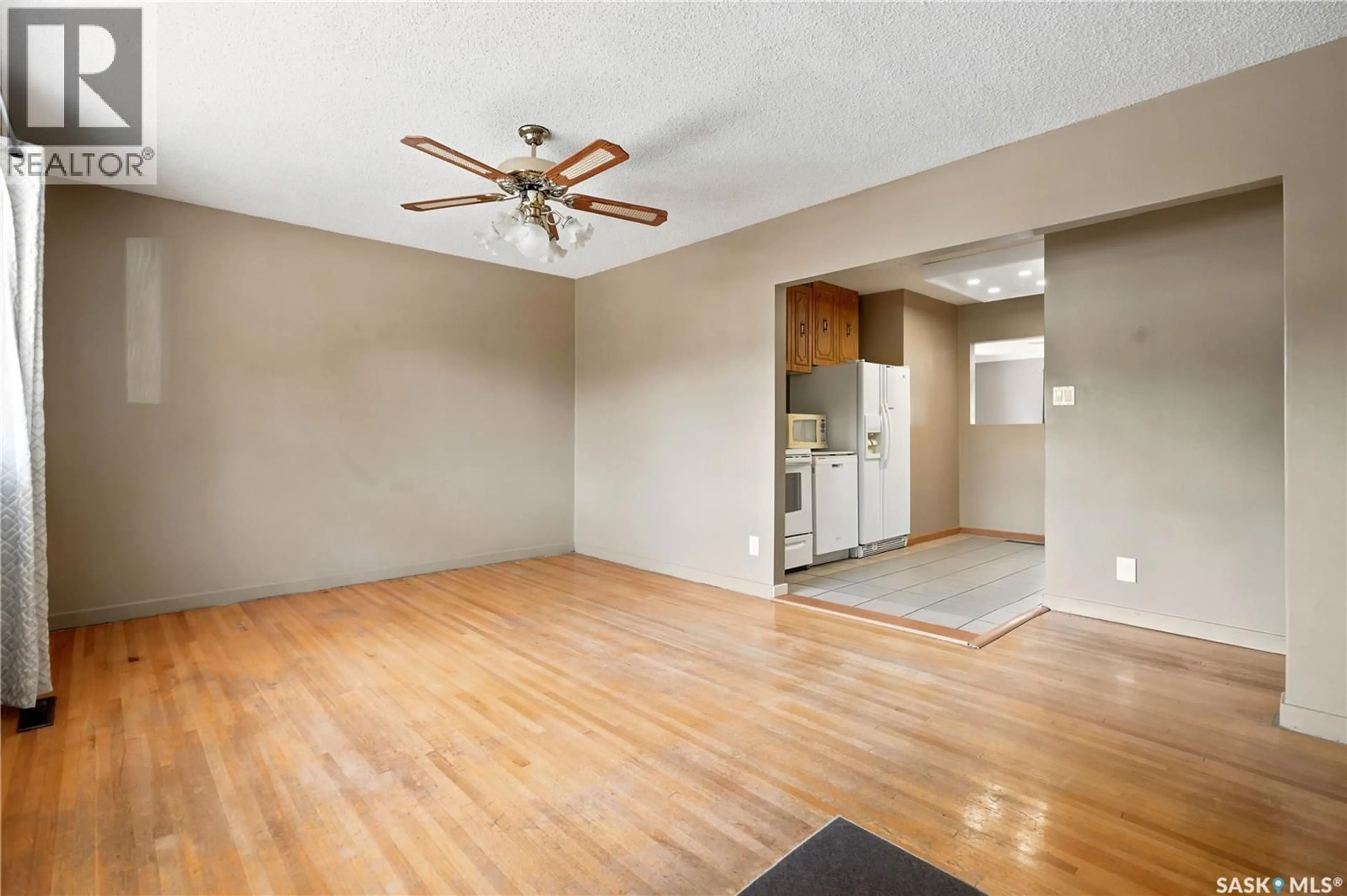 A pic of a room for 856 FORGET STREET, Regina Saskatchewan S4T4X4