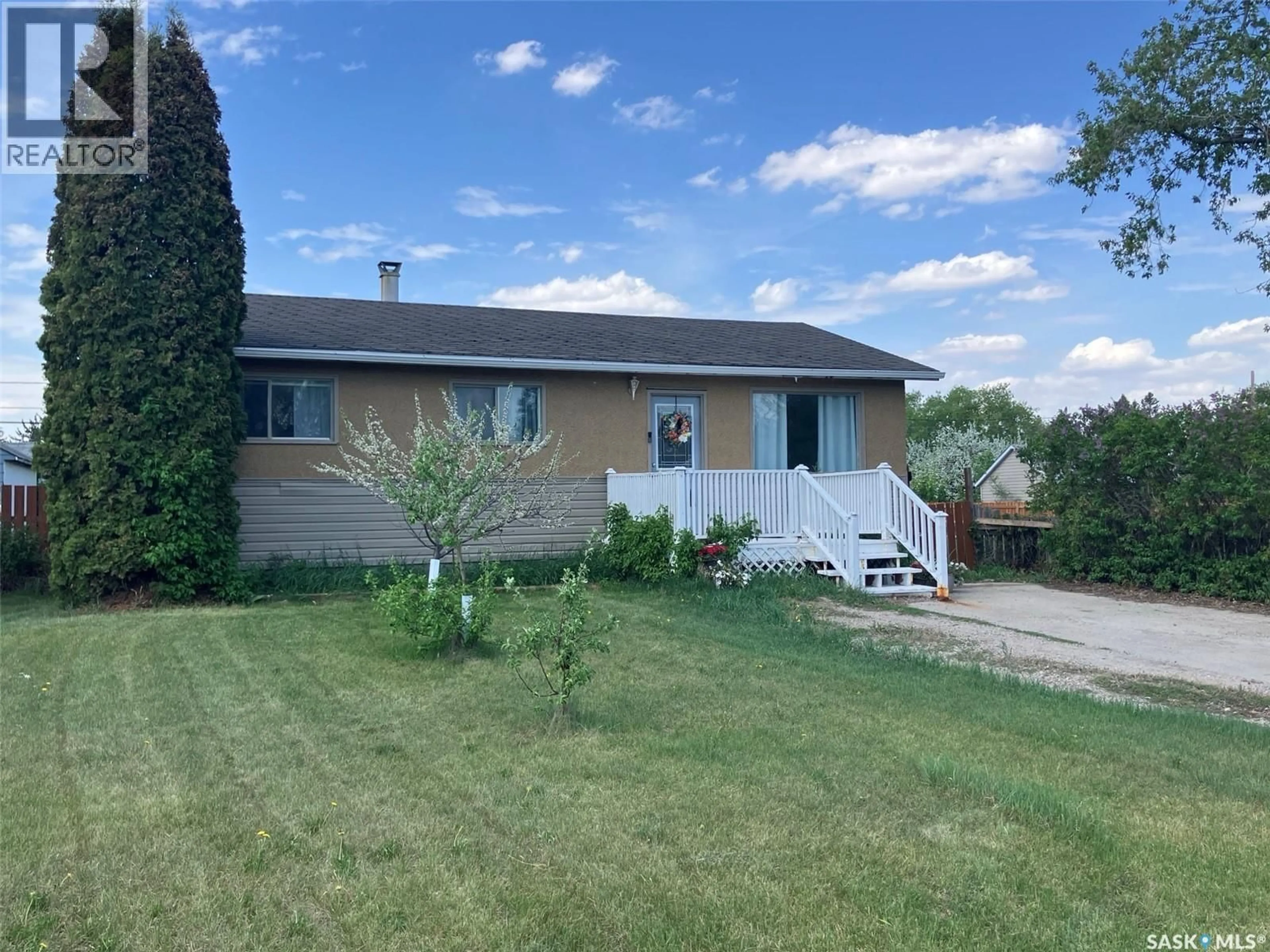 A pic from outside/outdoor area/front of a property/back of a property/a pic from drone, street for 110 4TH STREET, Nipawin Saskatchewan S0E1E0