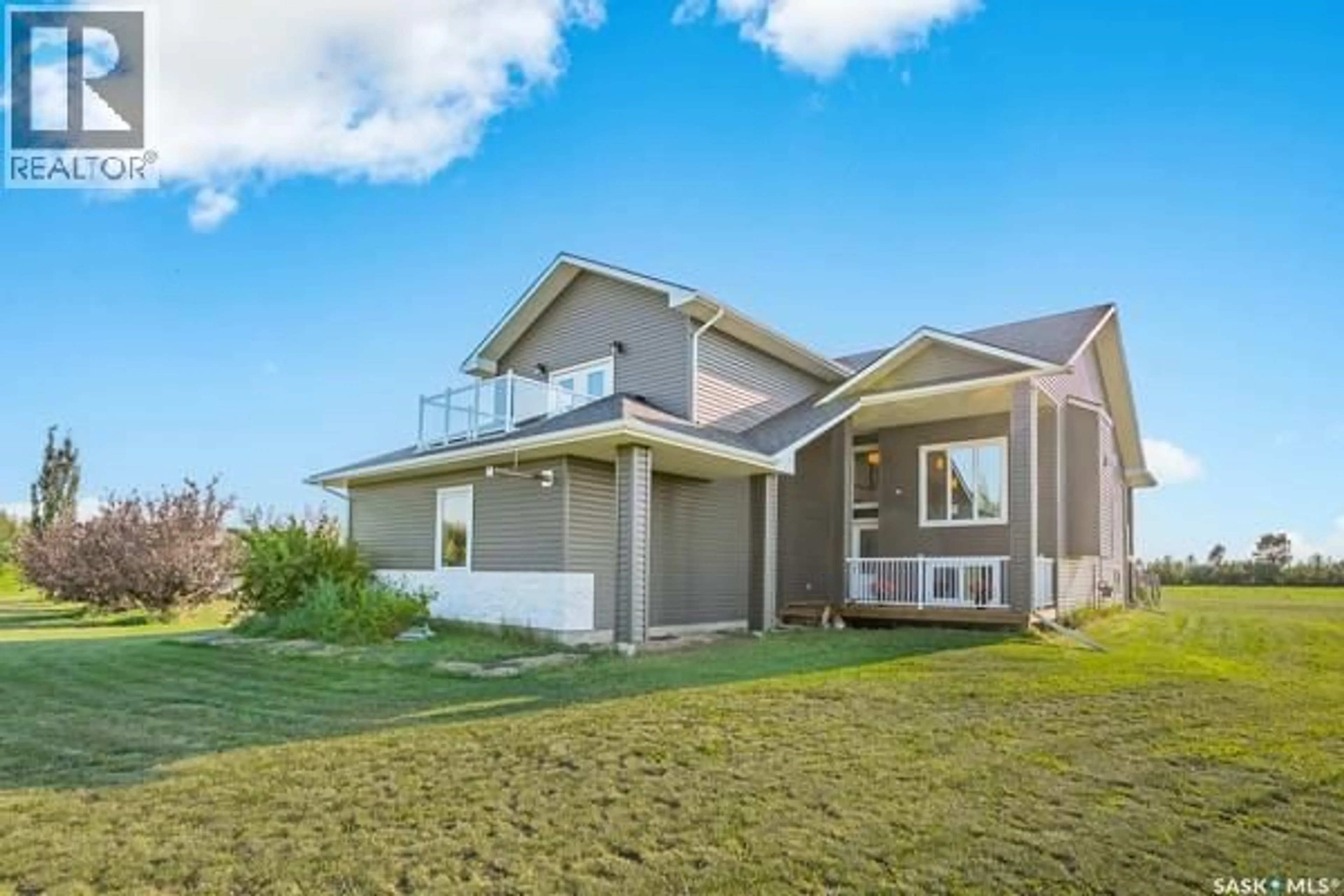 Home with vinyl exterior material, unknown for 70 WERSCHNER DRIVE, Dundurn Rm No. 314 Saskatchewan S7C0B6