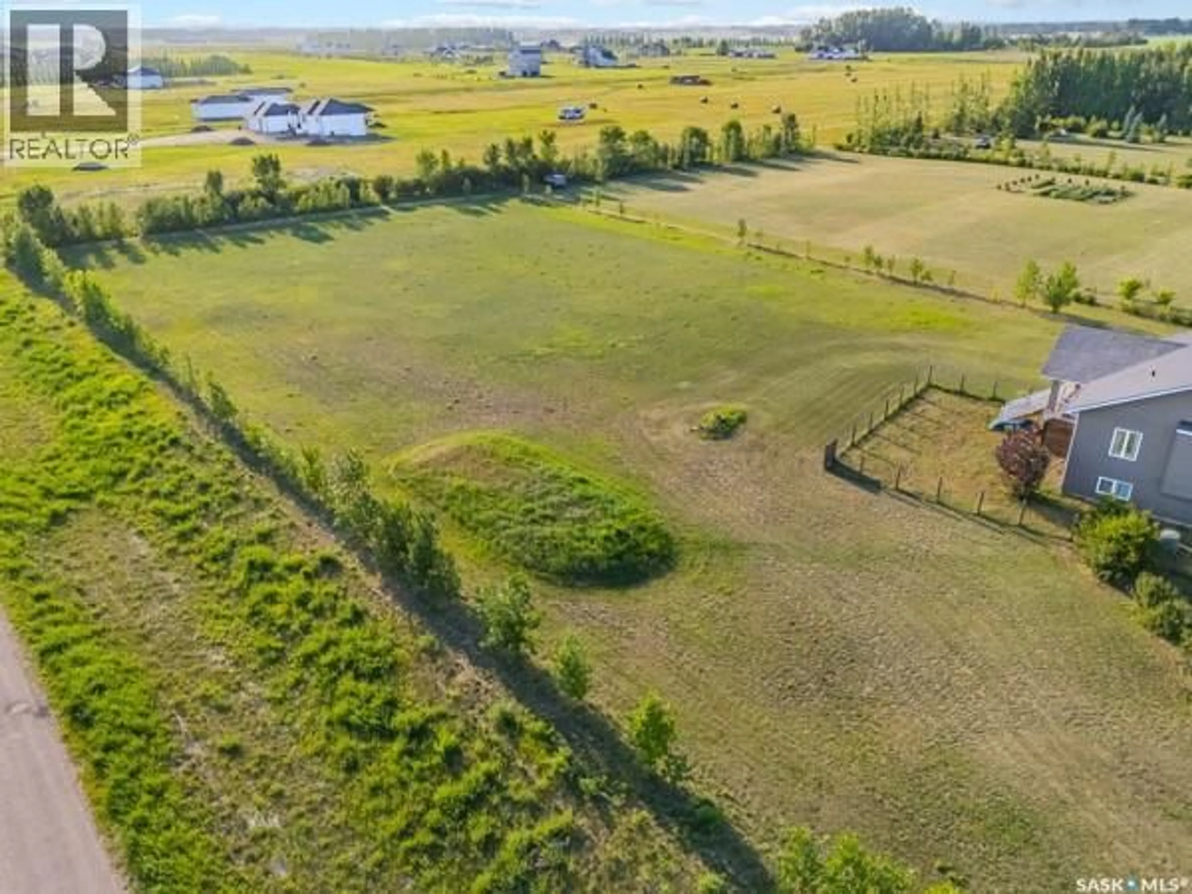 A pic from outside/outdoor area/front of a property/back of a property/a pic from drone, water/lake/river/ocean view for 70 WERSCHNER DRIVE, Dundurn Rm No. 314 Saskatchewan S7C0B6