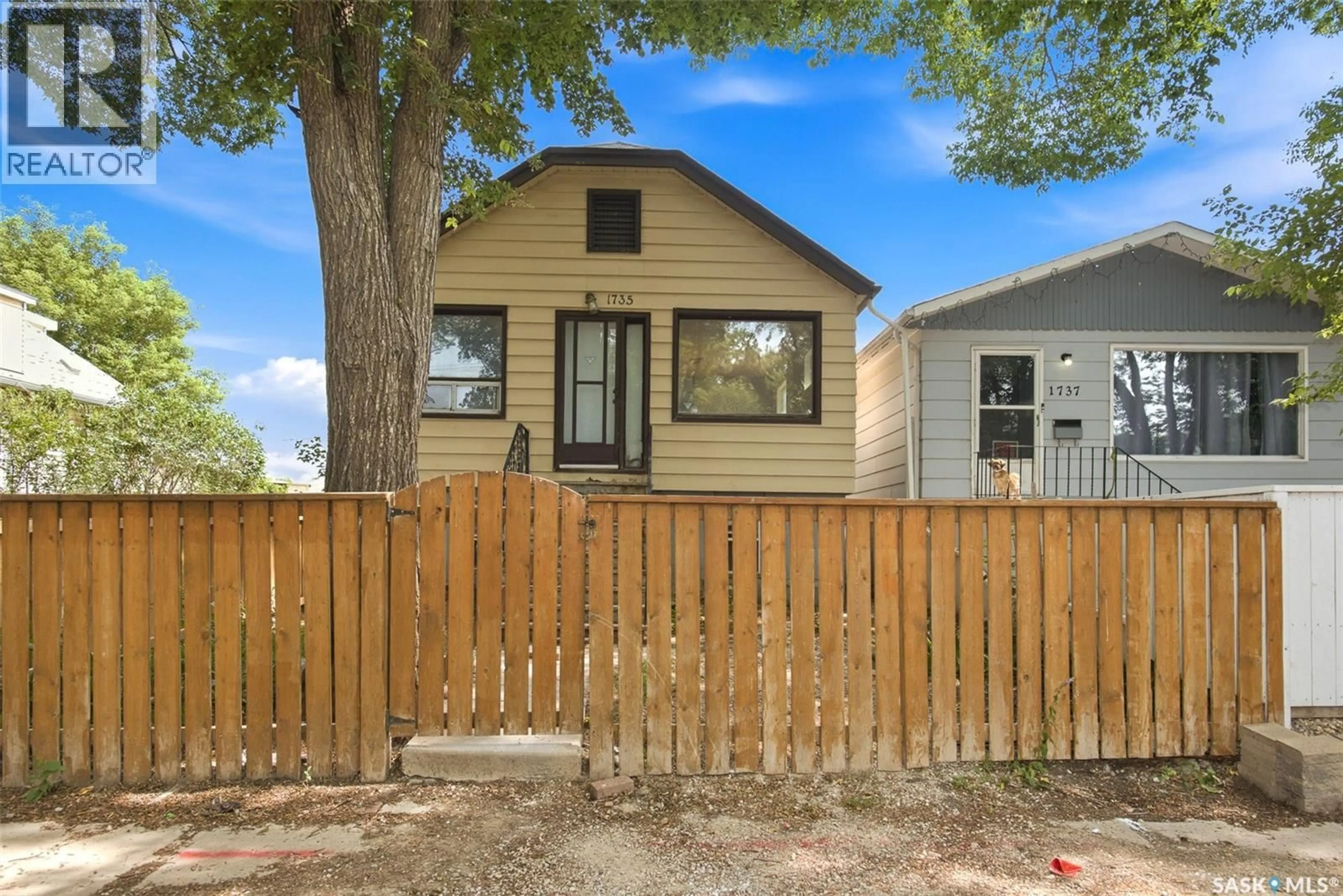 Unknown for 1735 QUEBEC STREET, Regina Saskatchewan S4P1J4