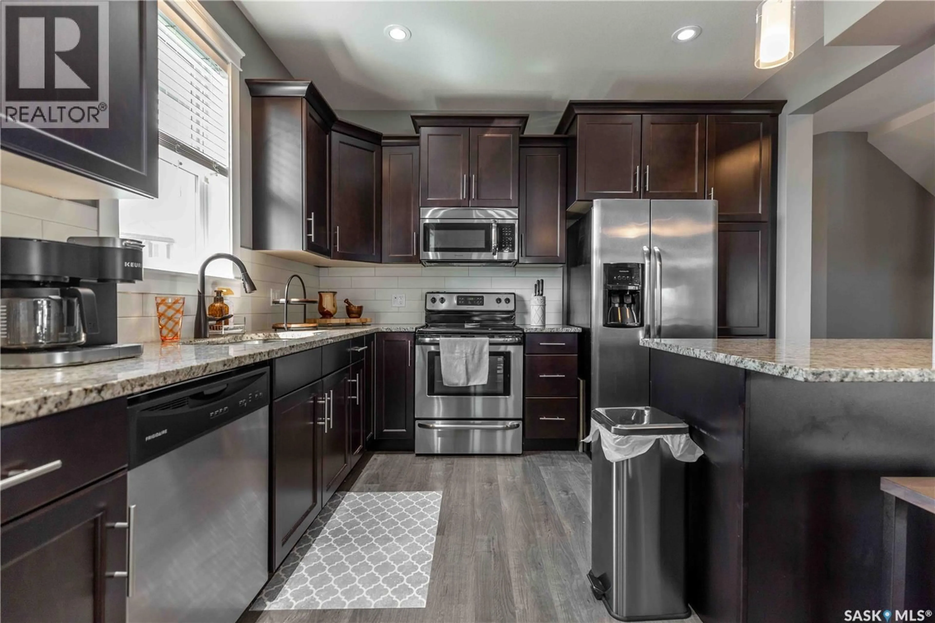 Open concept kitchen, unknown for 26 425 LANGER PLACE, Warman Saskatchewan S0K4S1