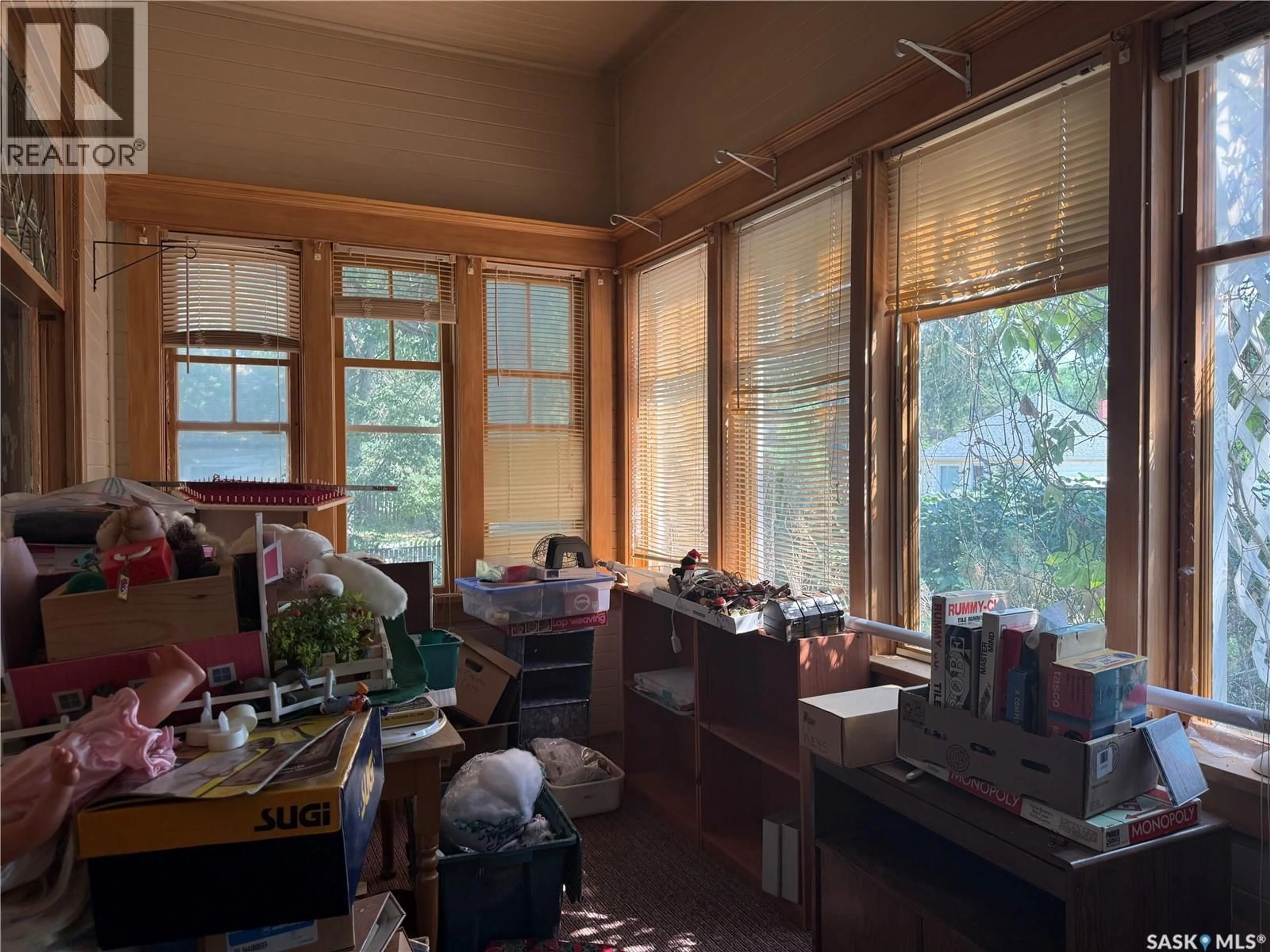 A pic of a room for 1014 IROQUOIS STREET, Moose Jaw Saskatchewan S6H5B8
