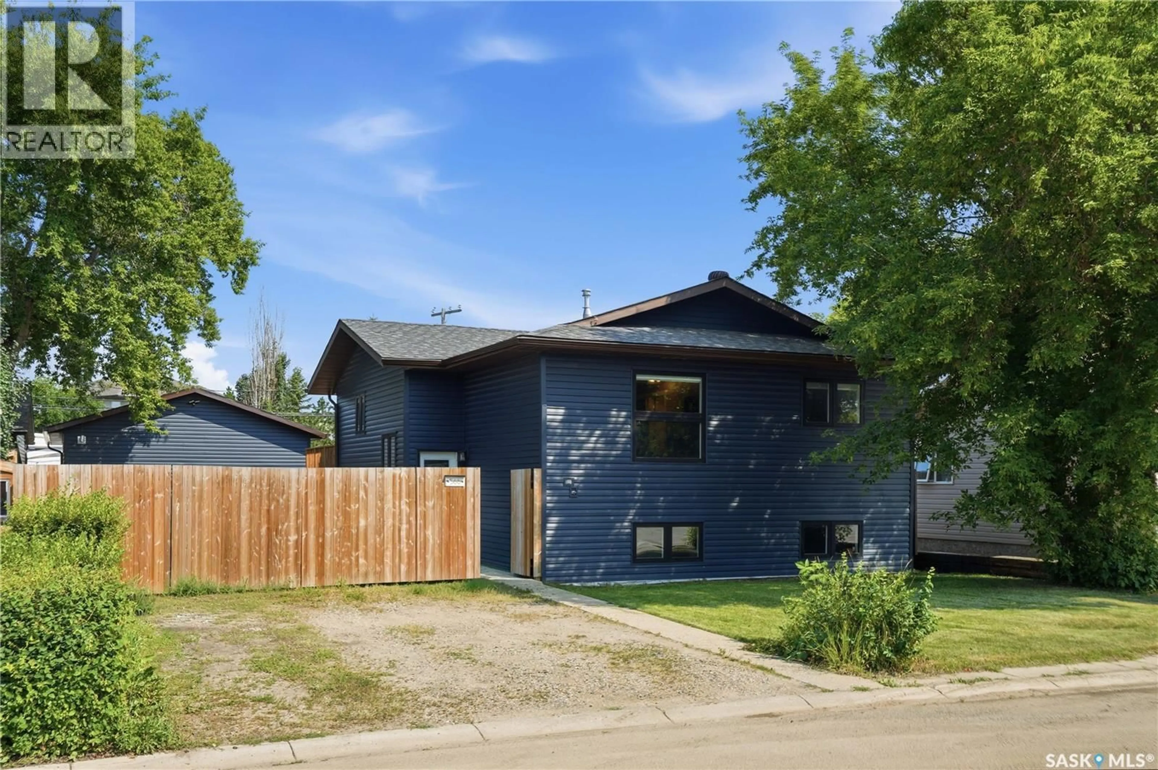 Unknown for 566 KLASSEN CRESCENT, Martensville Saskatchewan S0K2T2