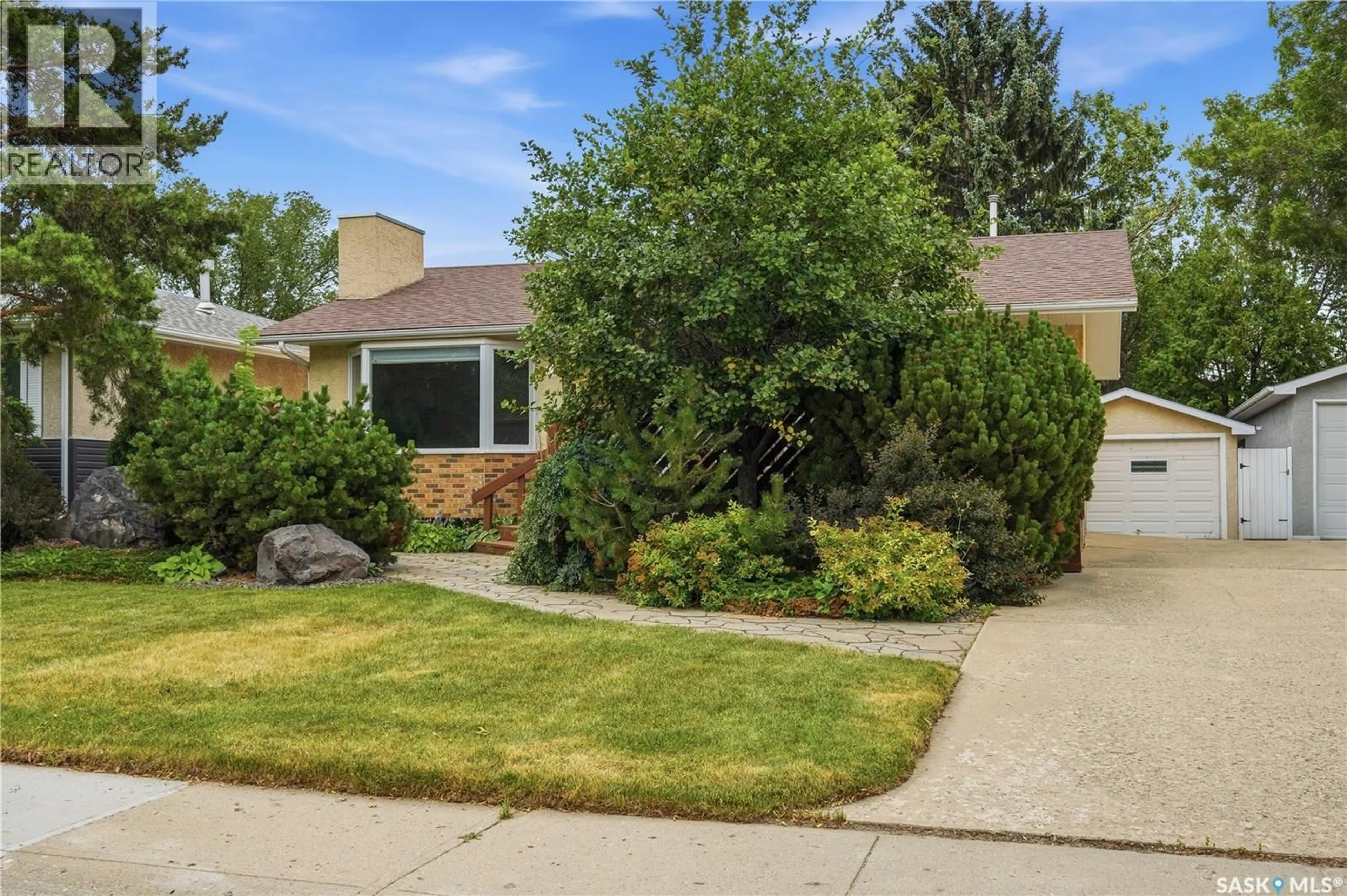 Unknown for 19 THOMSON AVENUE, Regina Saskatchewan S4N0K1