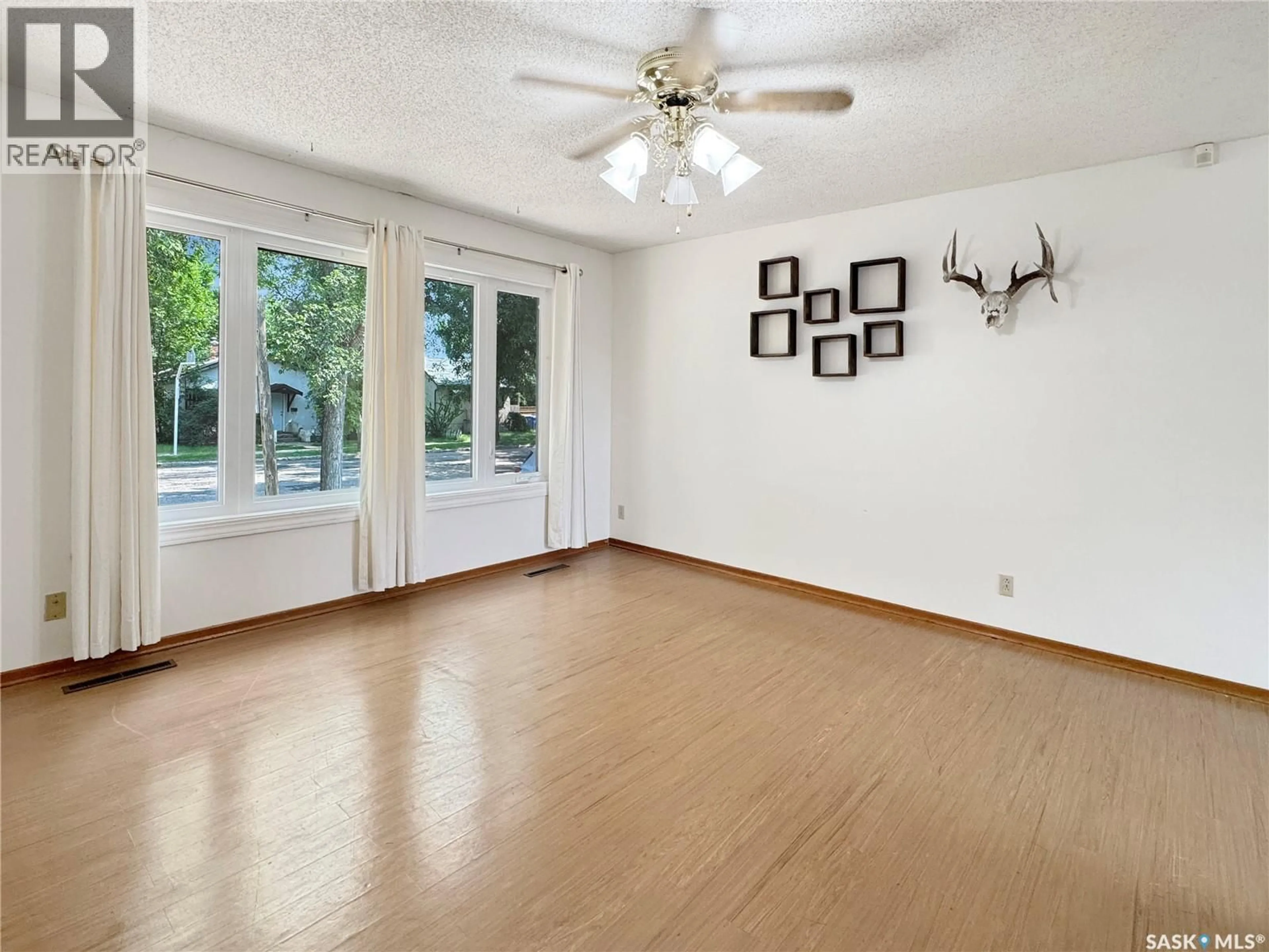 A pic of a room for 1831 102ND STREET, North Battleford Saskatchewan S9A1H4