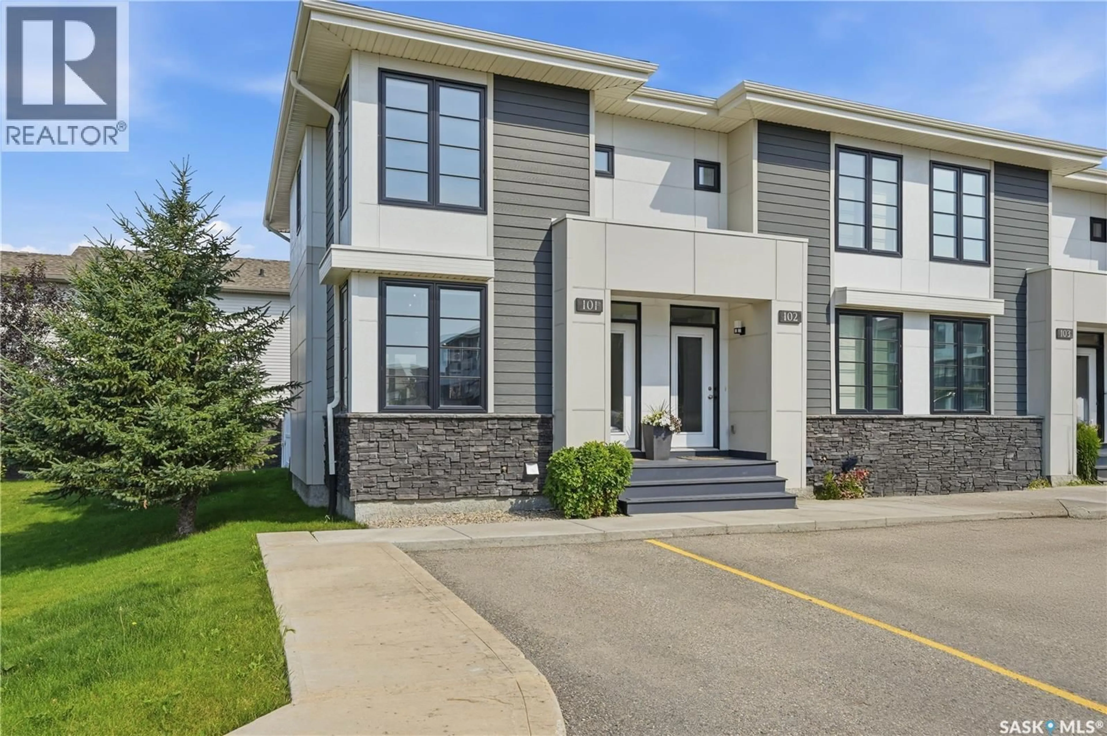 Home with brick exterior material, street for 101 - 3229 ELGAARD DRIVE, Regina Saskatchewan S4X0L2