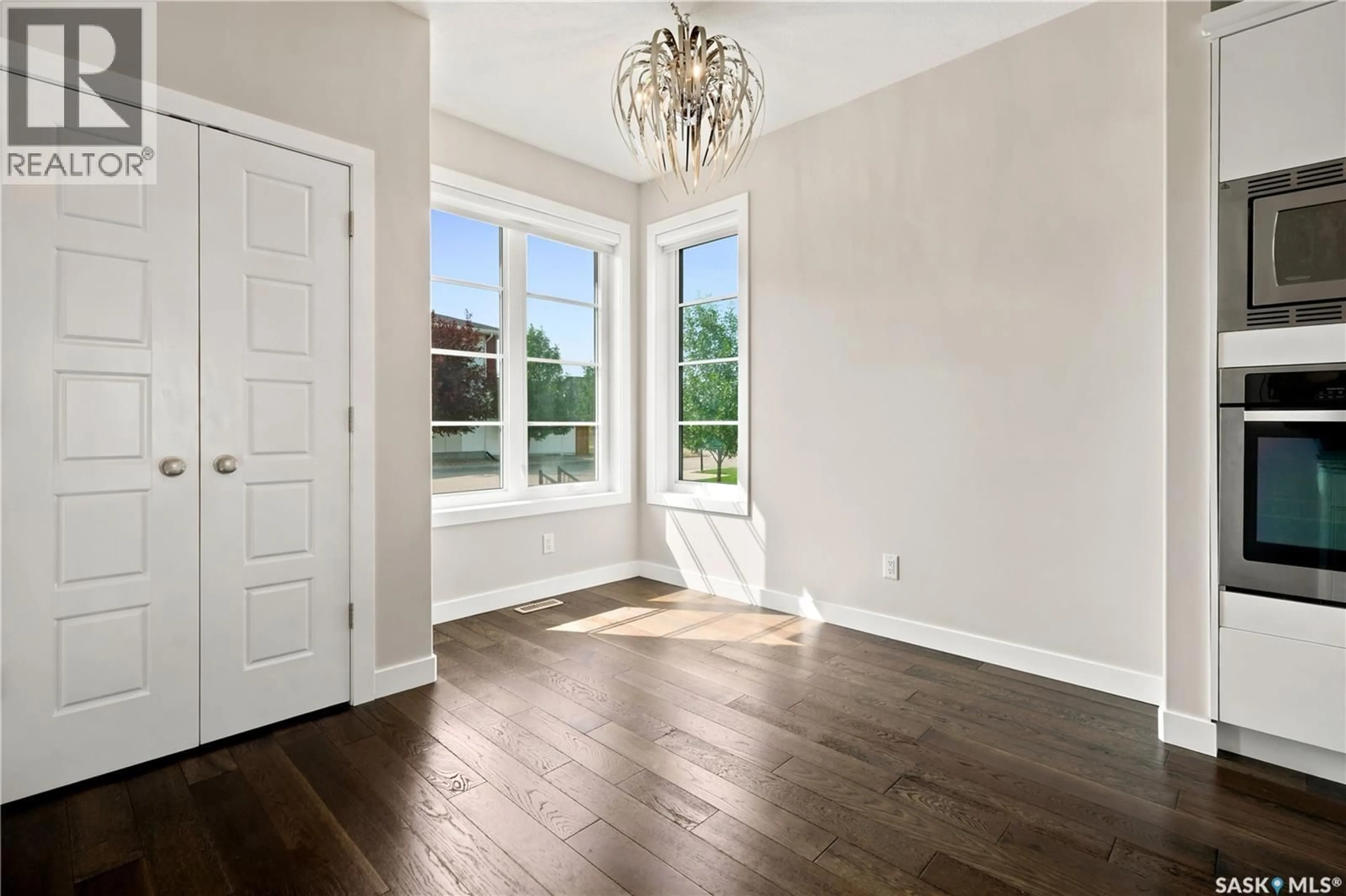 A pic of a room for 101 - 3229 ELGAARD DRIVE, Regina Saskatchewan S4X0L2