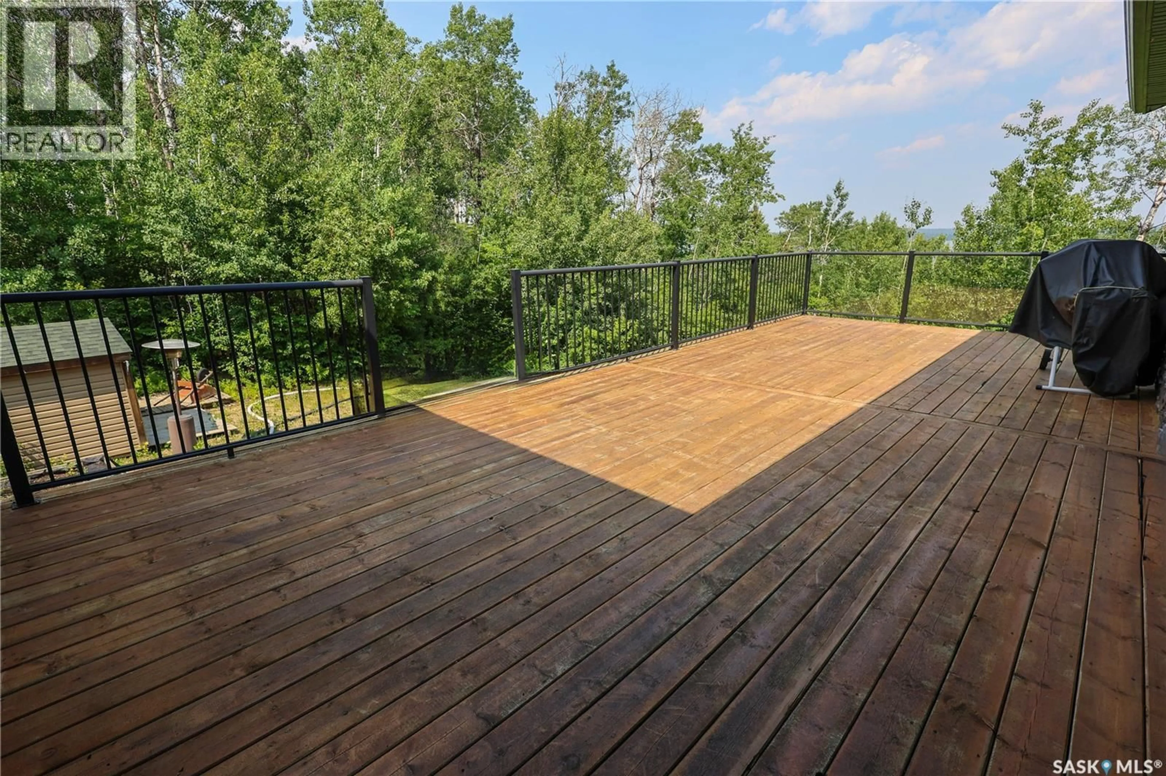 Patio, unknown for 130 CARWIN PARK DRIVE, Lakeland Rm No. 521 Saskatchewan S0J0N0