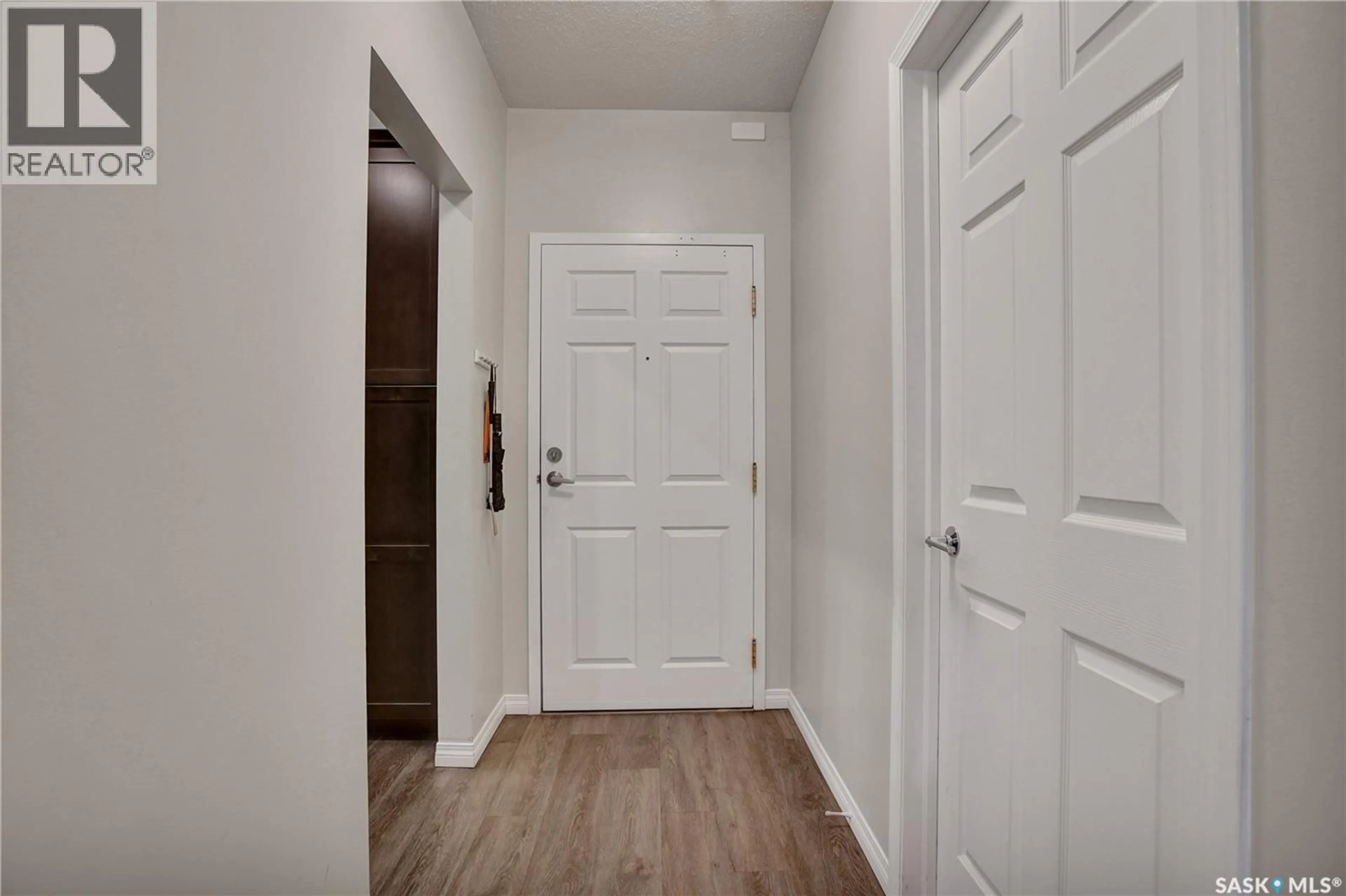 Indoor entryway for 206 - 107 PIONEER PLACE, Warman Saskatchewan S0K4S0