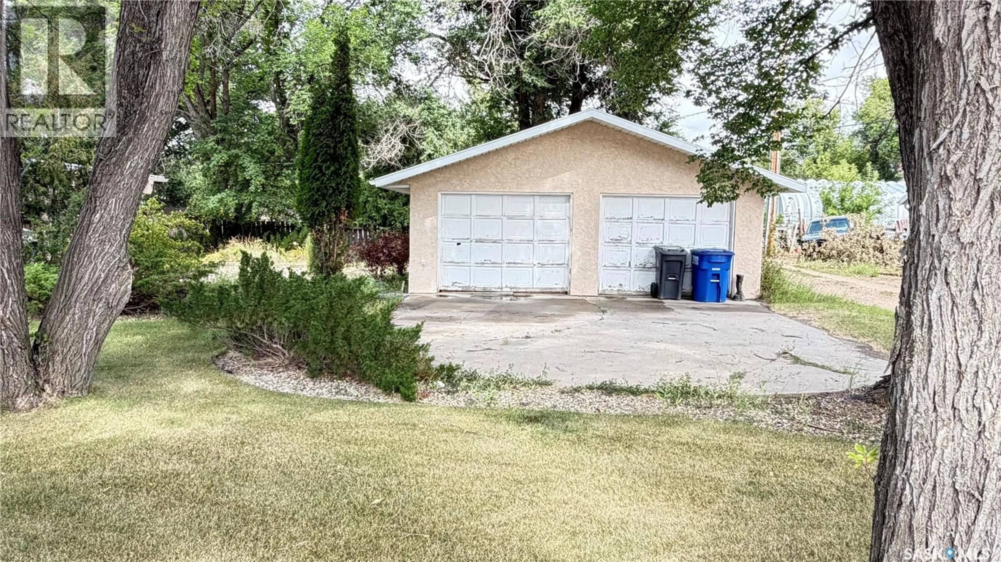 Shed for 320 21 HIGHWAY, Maple Creek Saskatchewan S0N1N0