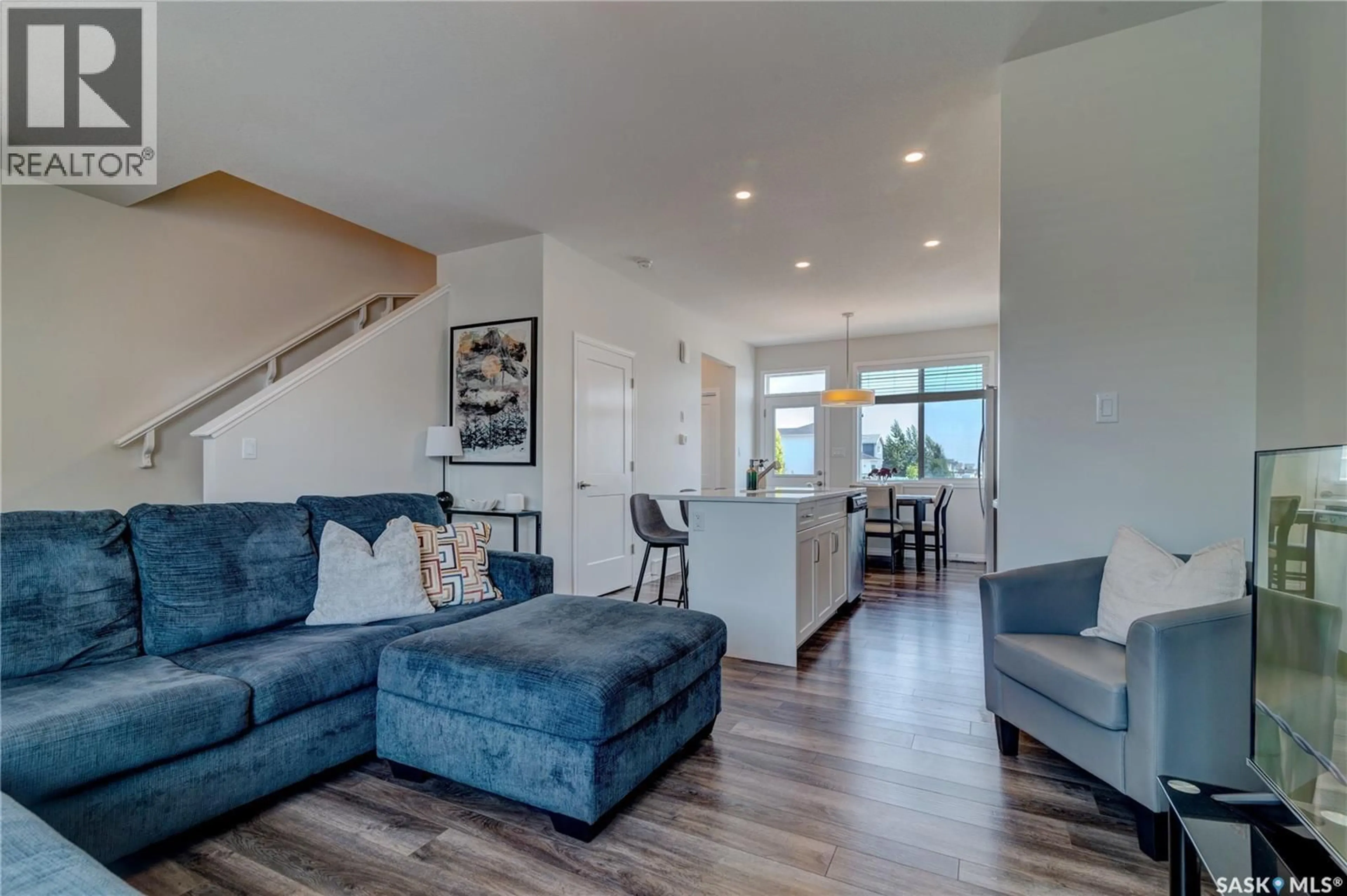 Living room with furniture, unknown for 3277 CHUKA BOULEVARD, Regina Saskatchewan S4V3S5