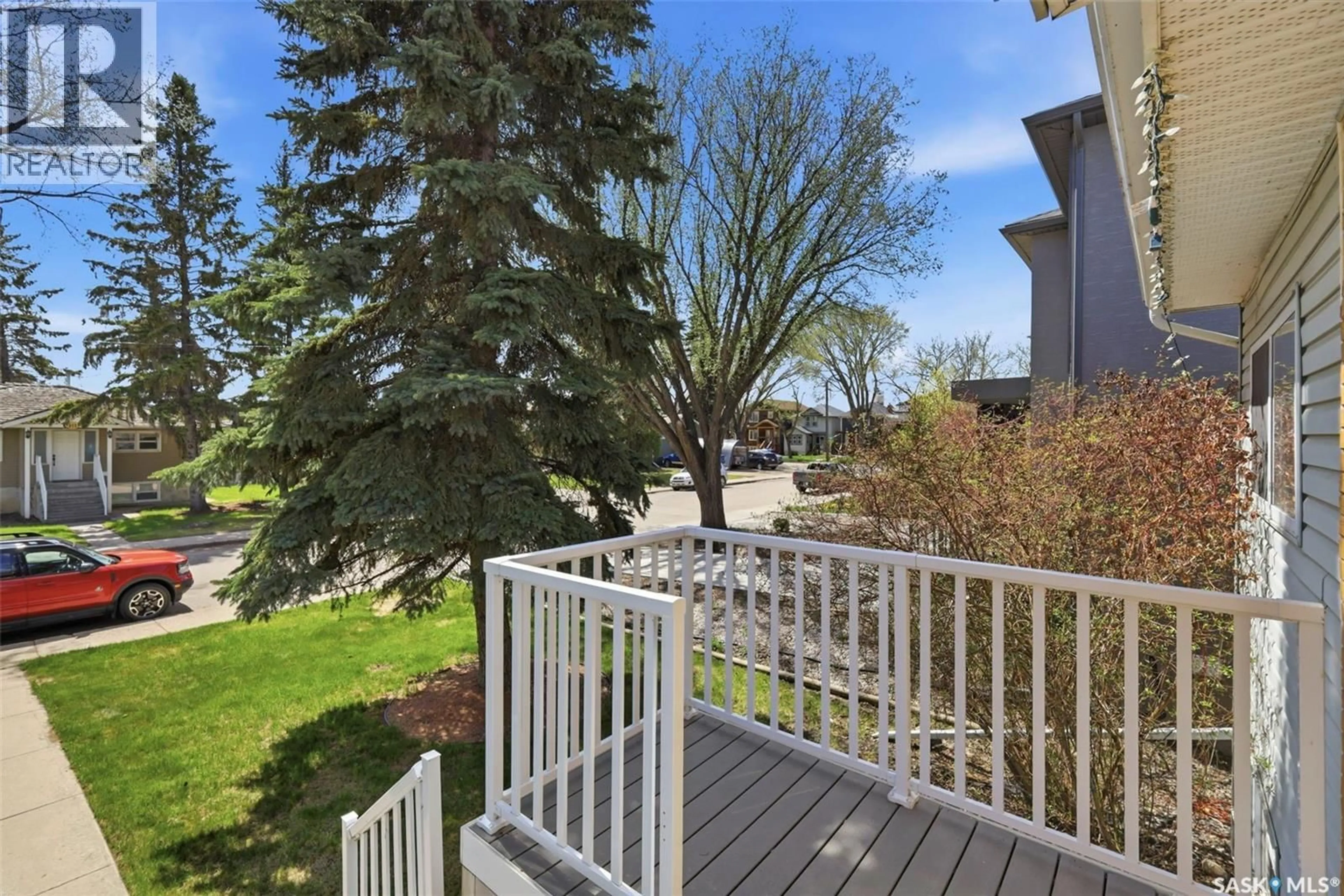 Patio, unknown for 816 EMPRESS STREET, Saskatoon Saskatchewan S7K0Y4
