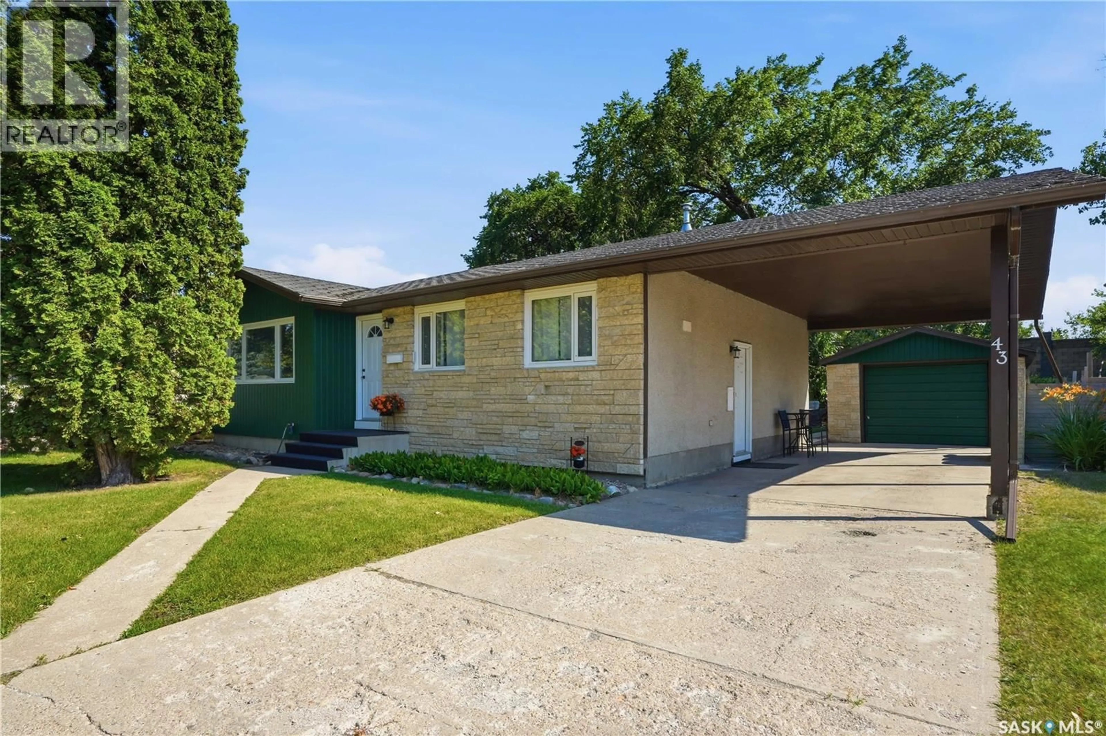 Unknown for 43 COLUMBIA DRIVE, Saskatoon Saskatchewan S7K1E6
