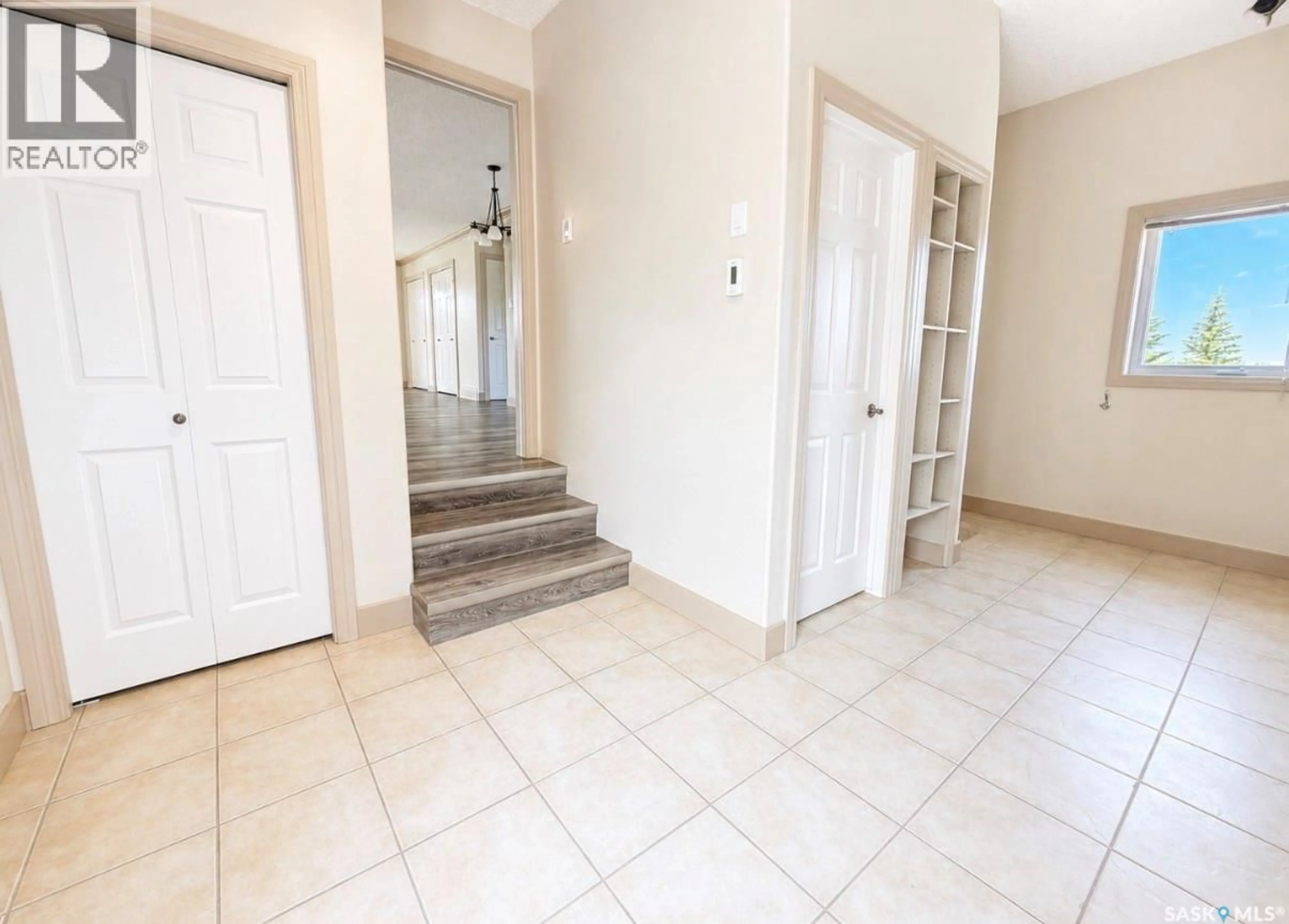 Indoor entryway for REMPEL ACREAGE, Swift Current Rm No. 137 Saskatchewan S9H4X6