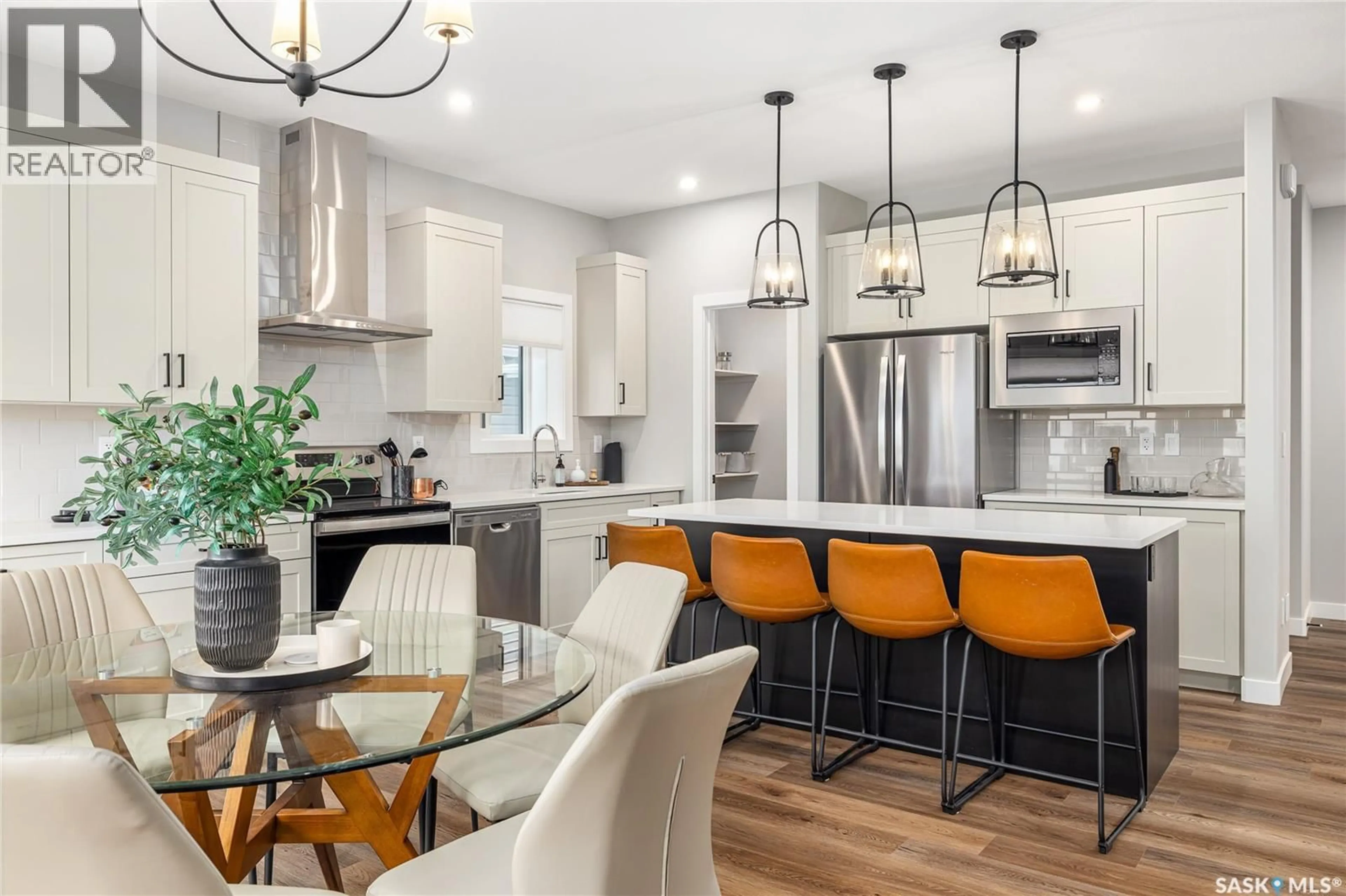 Open concept kitchen, unknown for 3012 FAVEL DRIVE, Regina Saskatchewan S4V4G2
