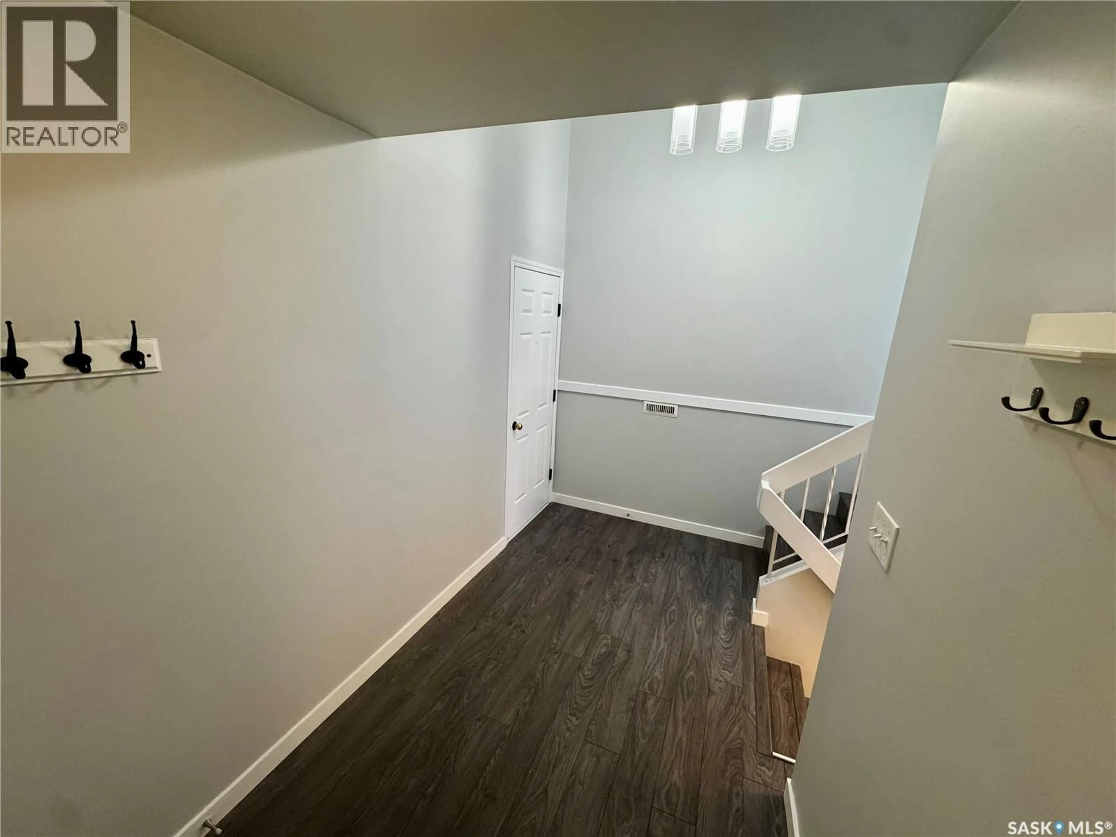 A pic of a room for 2907 JENKINS DRIVE, Regina Saskatchewan S4N6W3