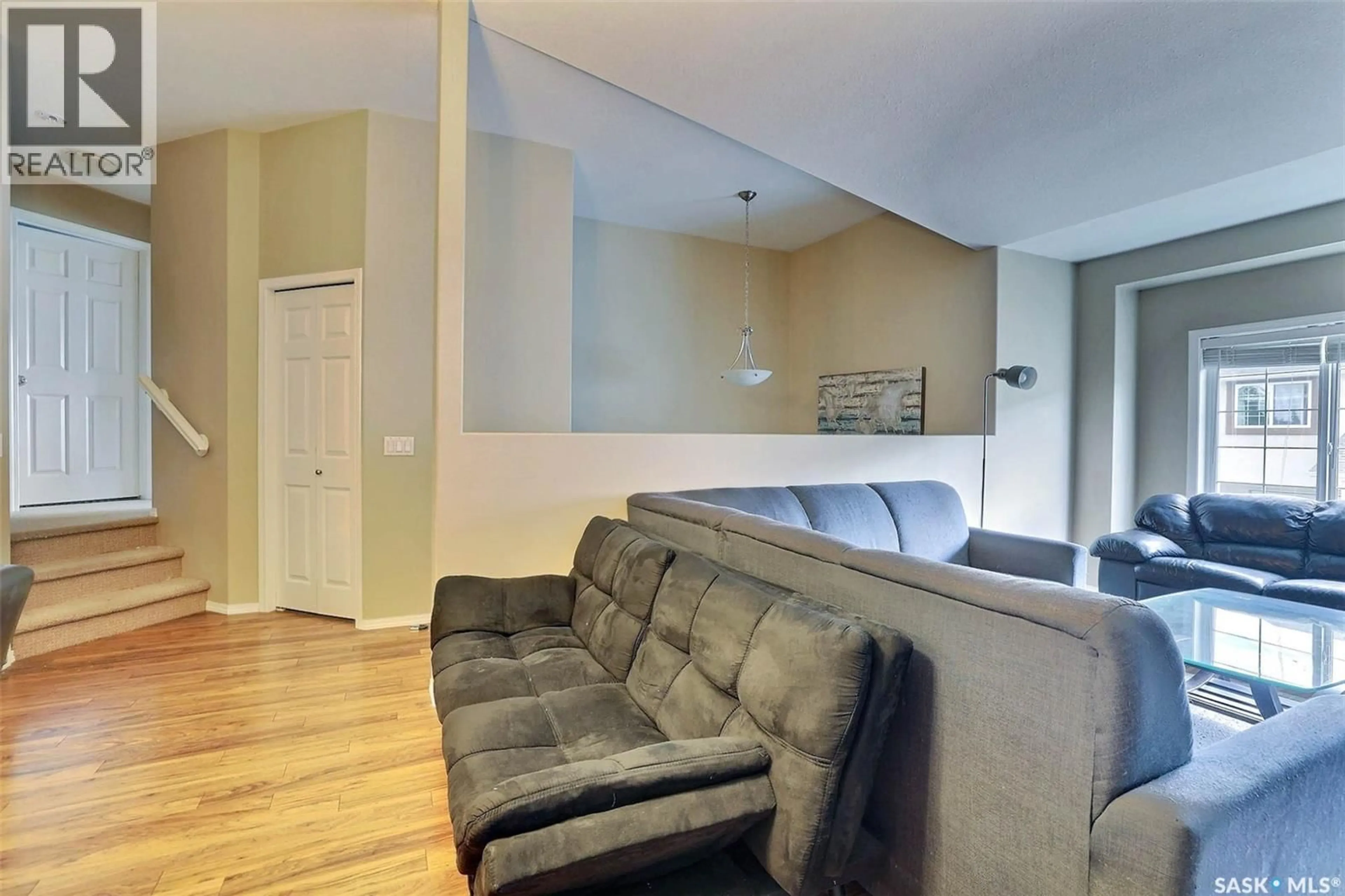 Unknown for 4425 - 53 NICURITY DRIVE, Regina Saskatchewan S4X0E6