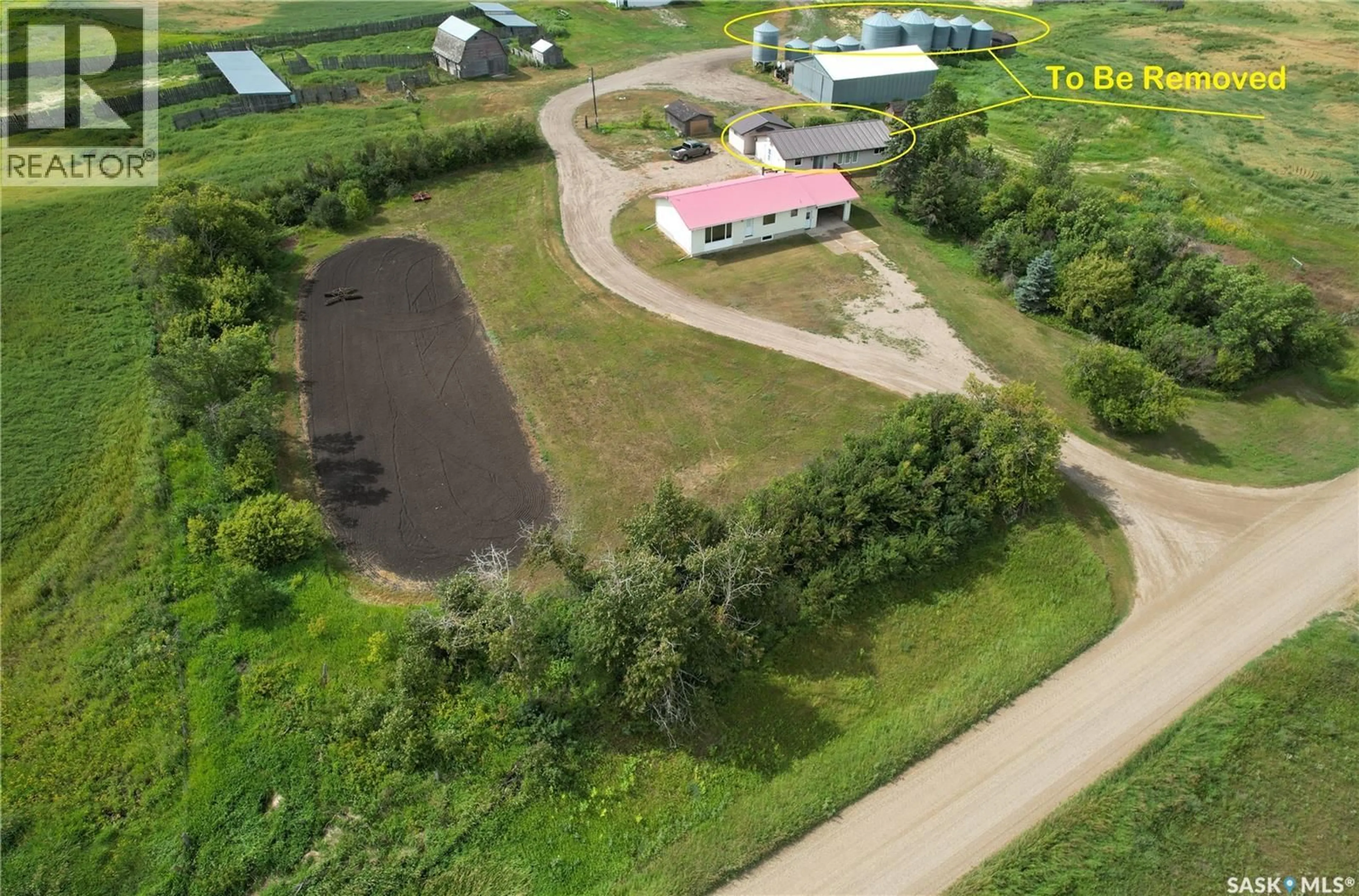 A pic from outside/outdoor area/front of a property/back of a property/a pic from drone, unknown for COLMER, Melville Saskatchewan S0A2P0
