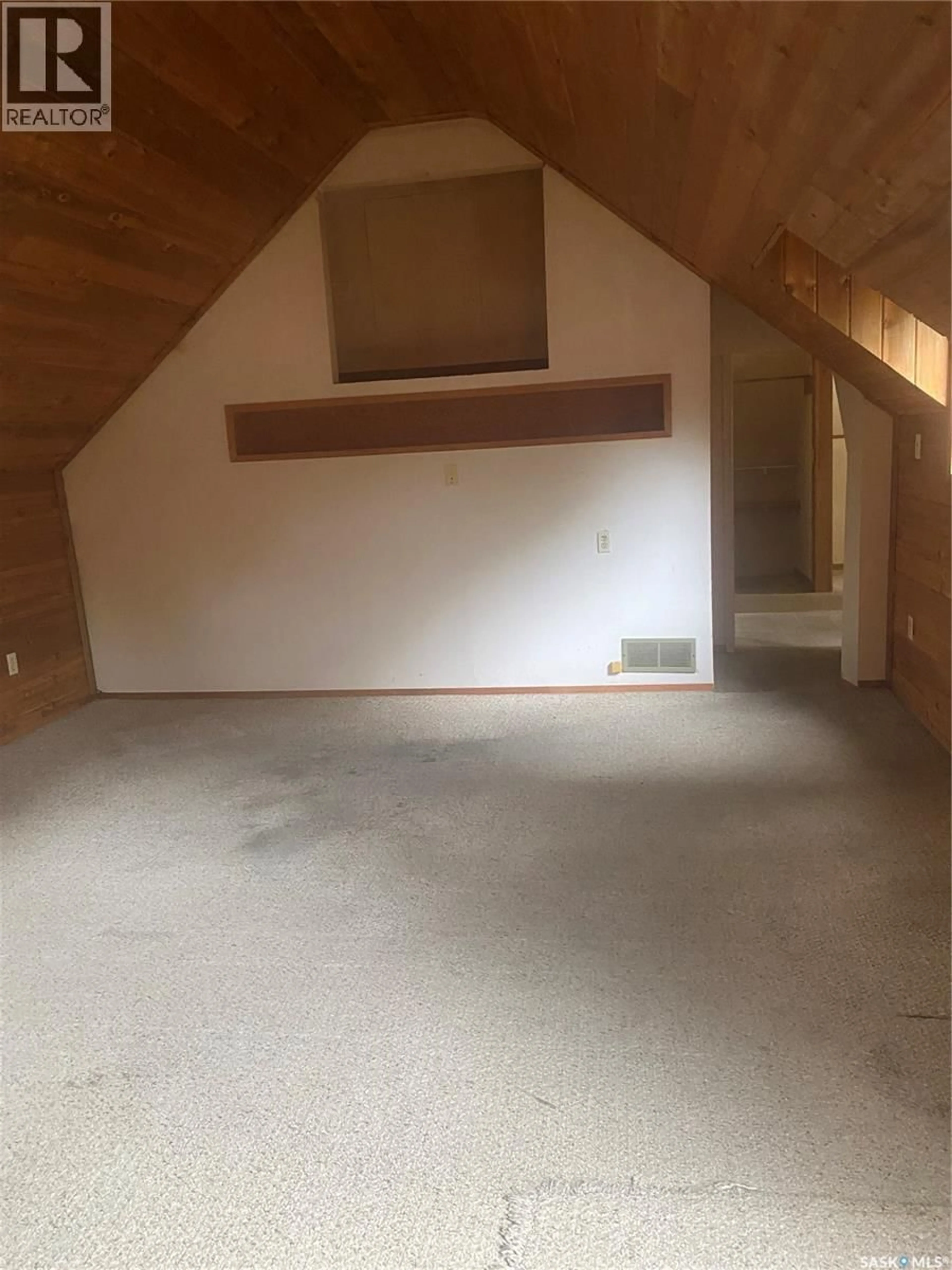 A pic of a room for 244 HUDSON AVENUE, Fort Qu'Appelle Saskatchewan S0G1T0