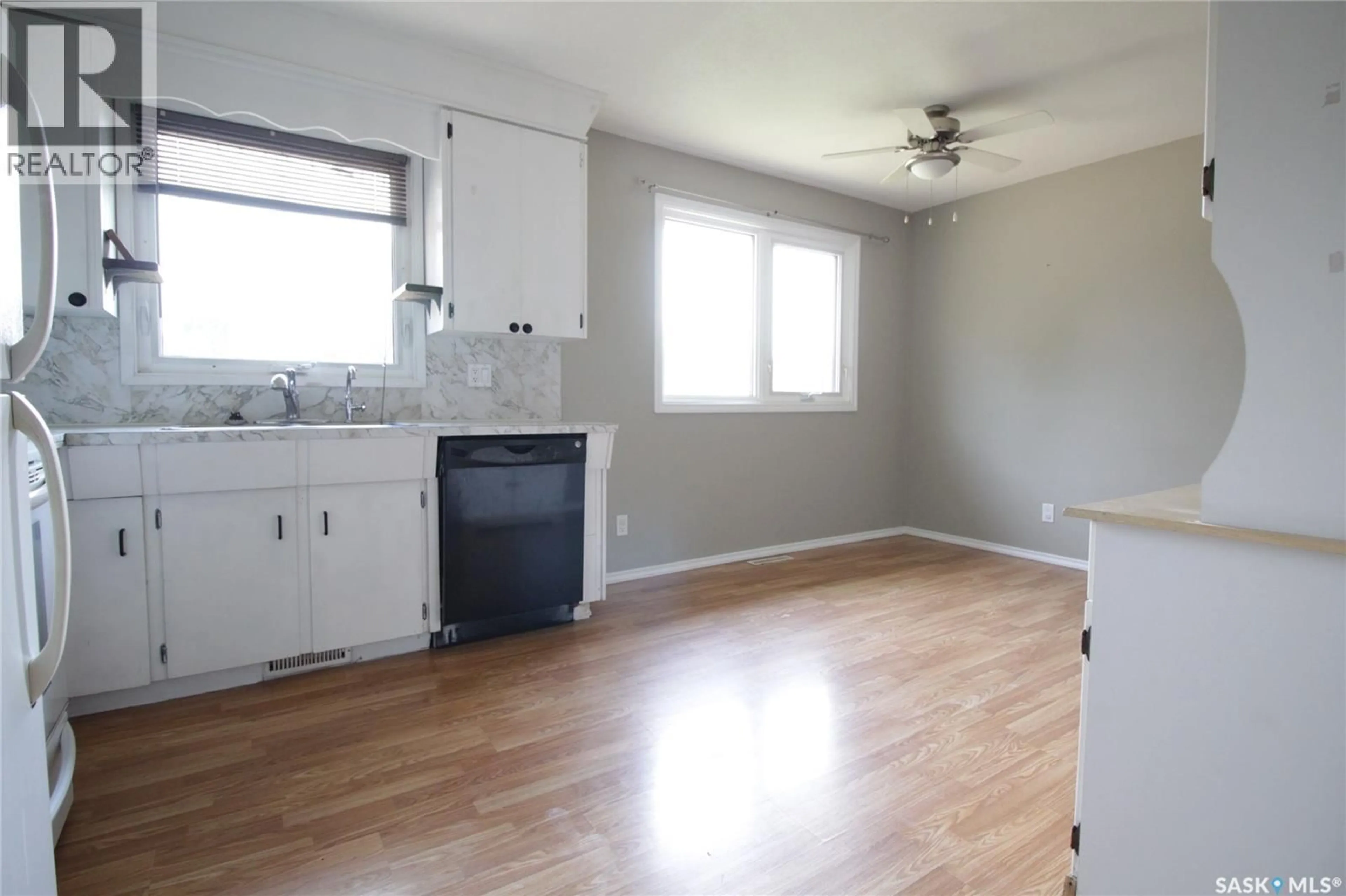 A pic of a room for 906 OGILVIE STREET, Moosomin Saskatchewan S0G3N0