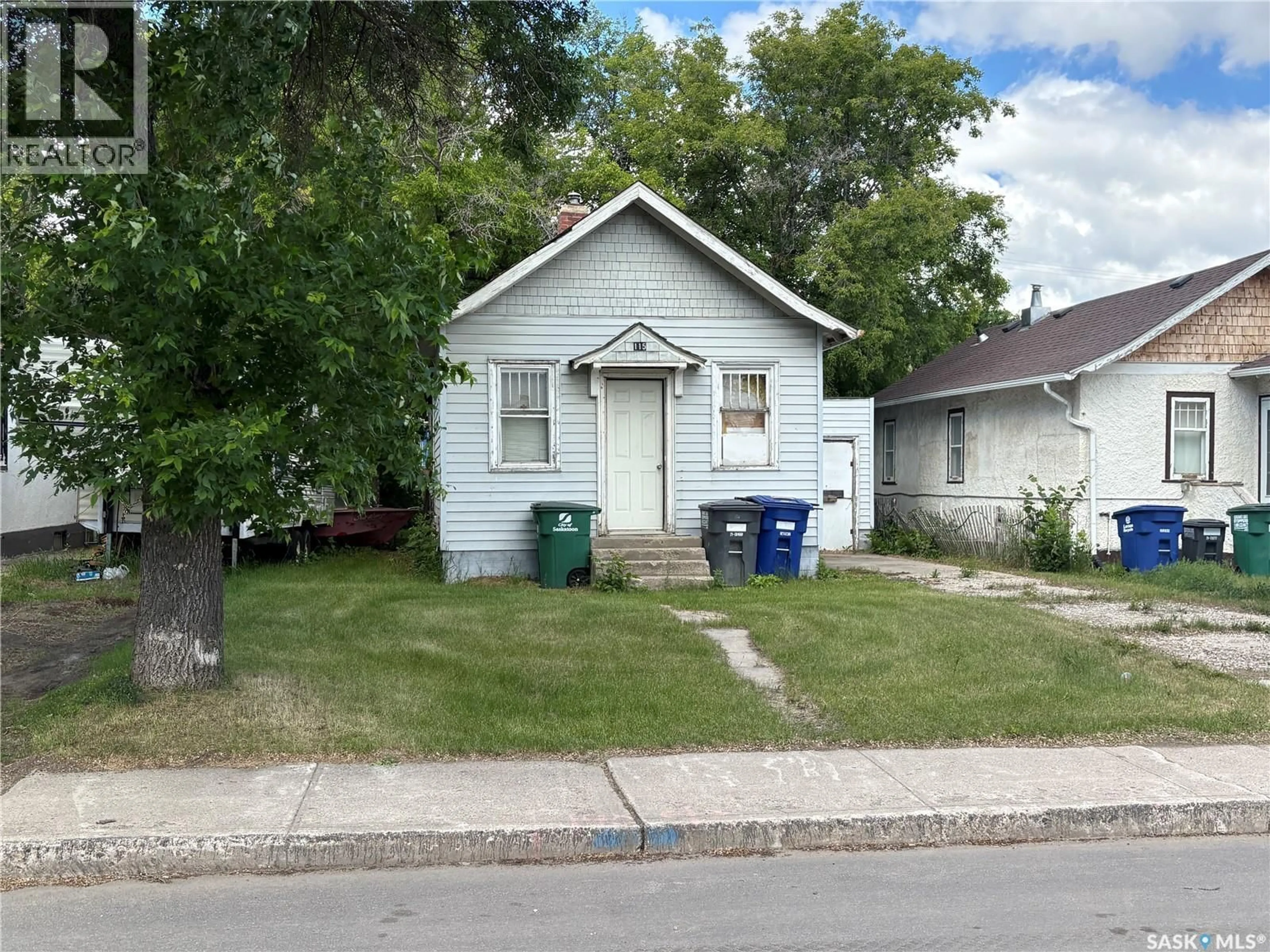 Shed for 115 L AVENUE, Saskatoon Saskatchewan S7M2G9