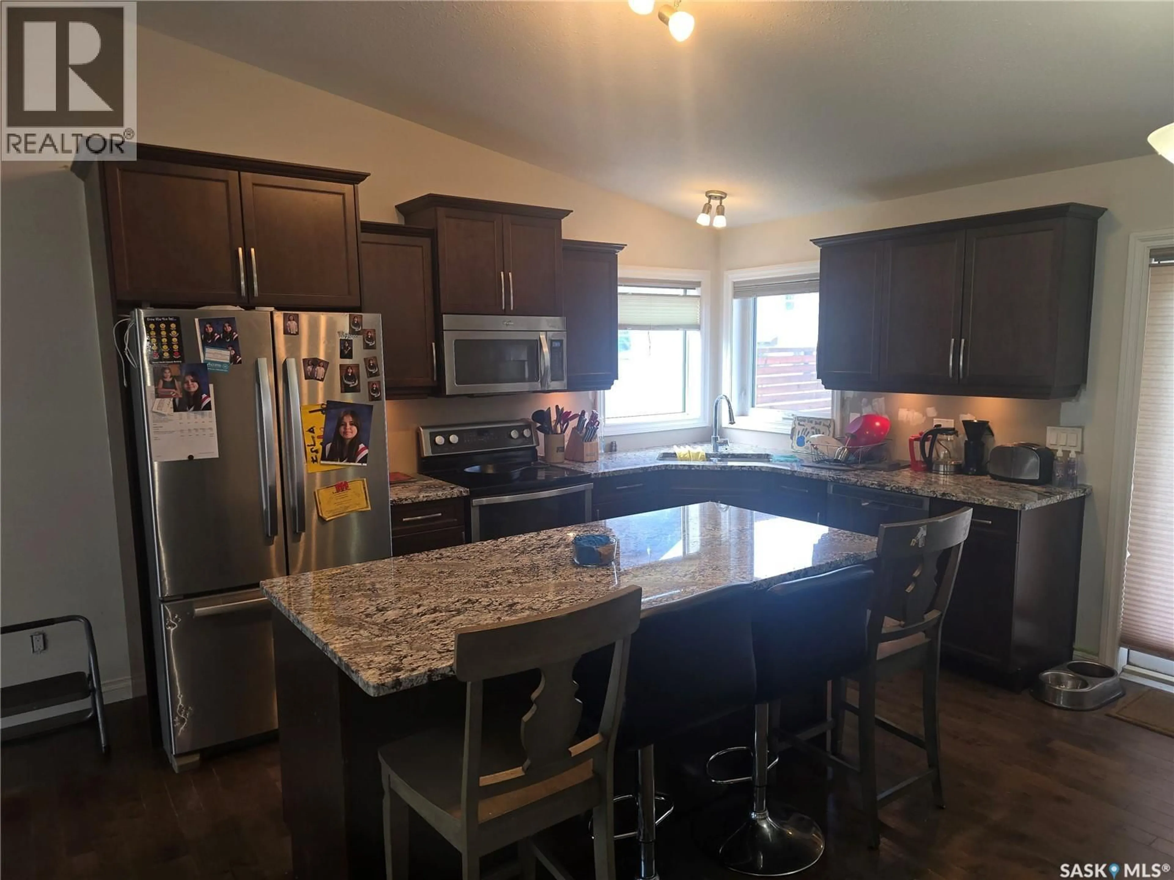 Open concept kitchen, unknown for 444 5TH AVENUE, Pilot Butte Saskatchewan S0G3Z0