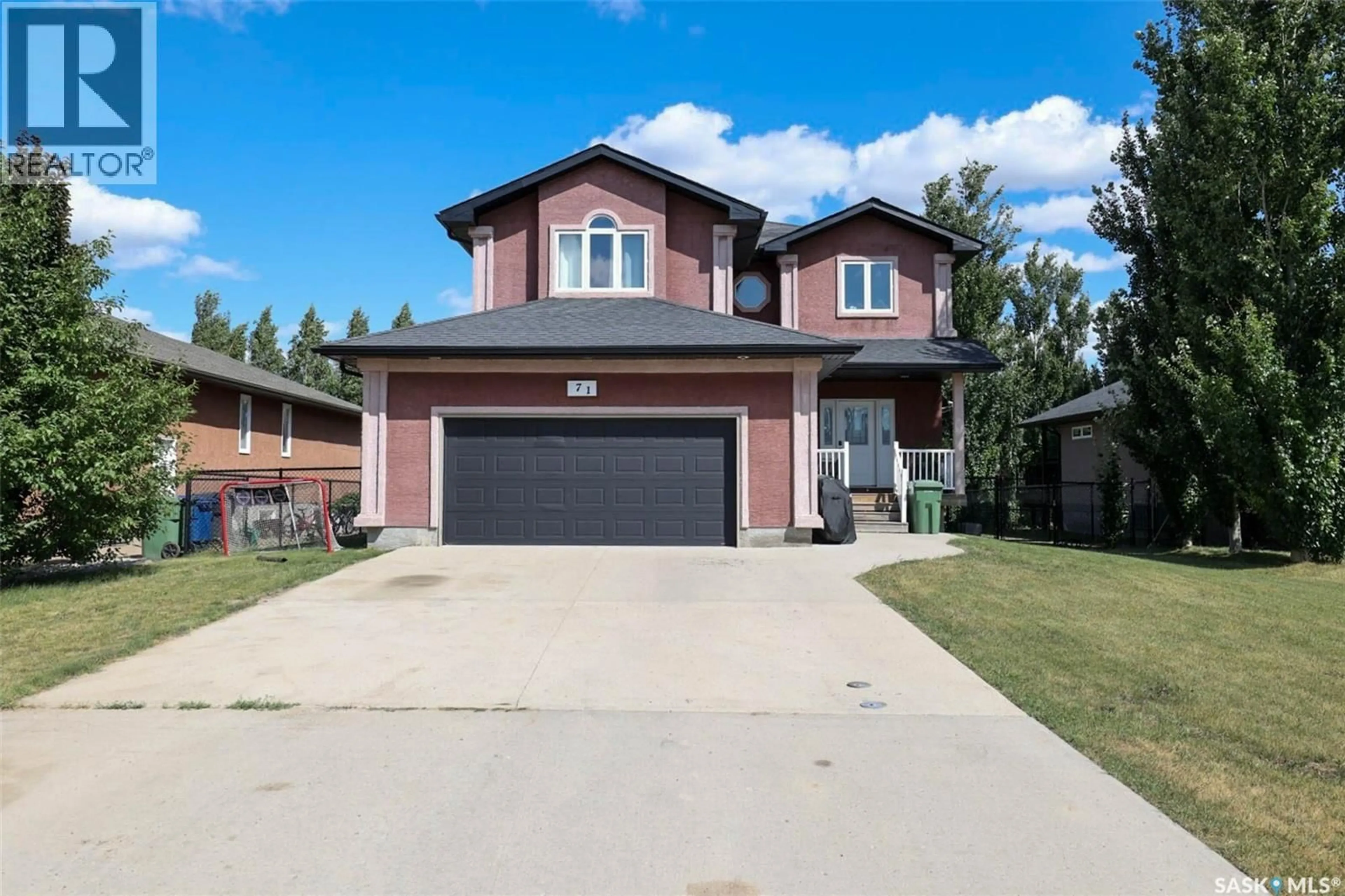 Home with brick exterior material, street for 71 FAIRWAY CRESCENT, White City Saskatchewan S4L0A5