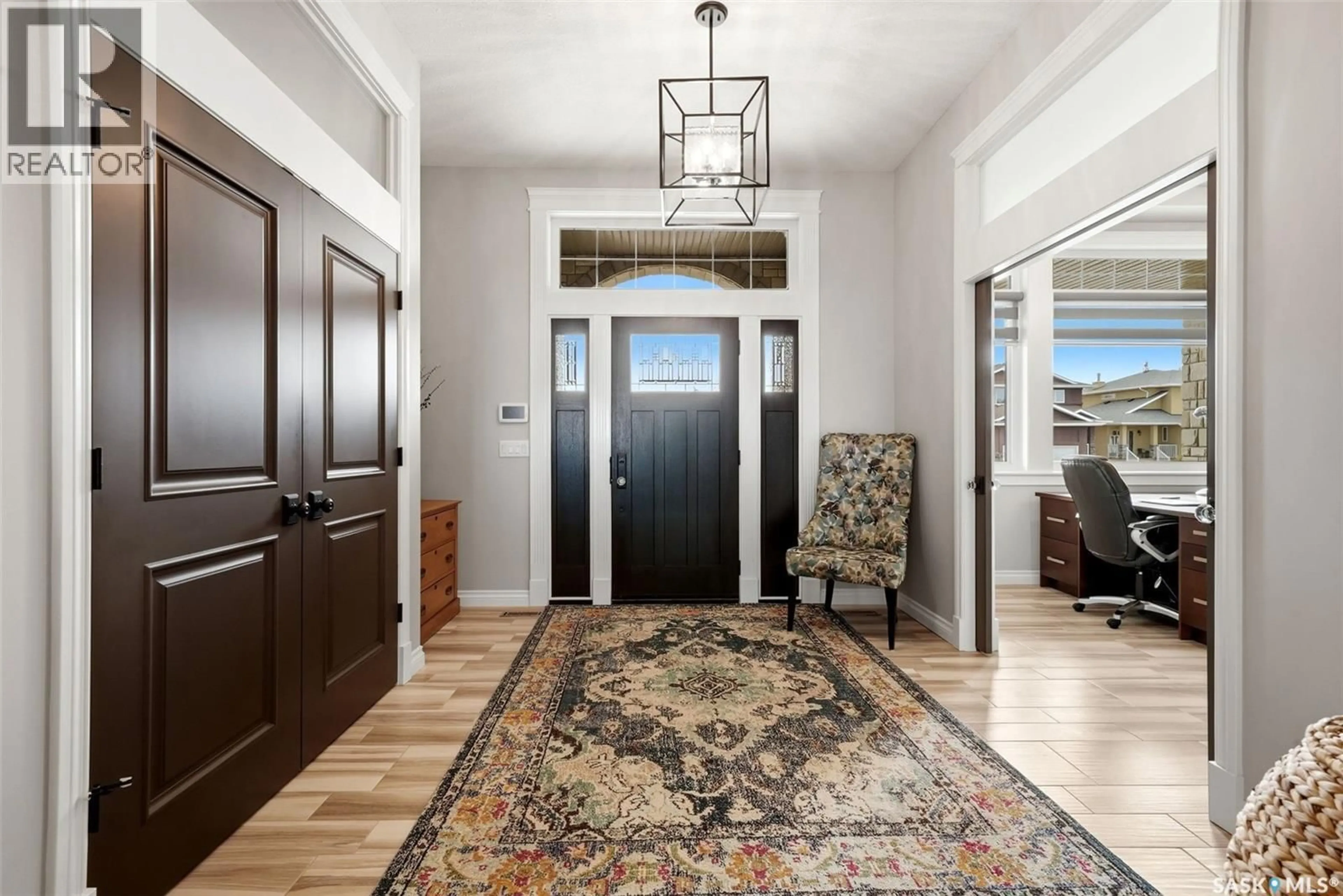 Indoor entryway for 3505 GREEN BROOK ROAD, Regina Saskatchewan S4V1R5