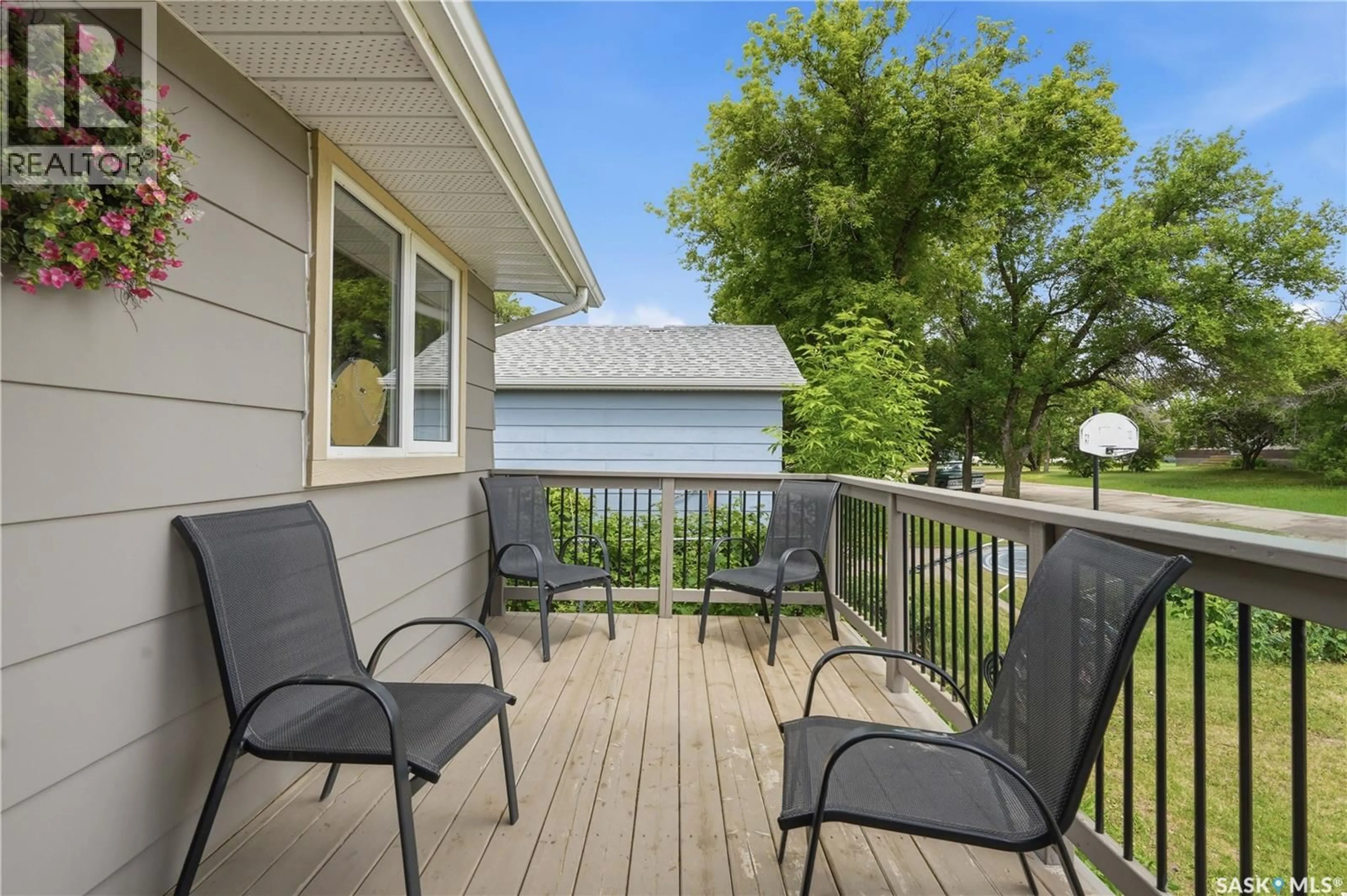 Patio, water/lake/river/ocean view for 312 ASH STREET, Outlook Saskatchewan S0L2N0