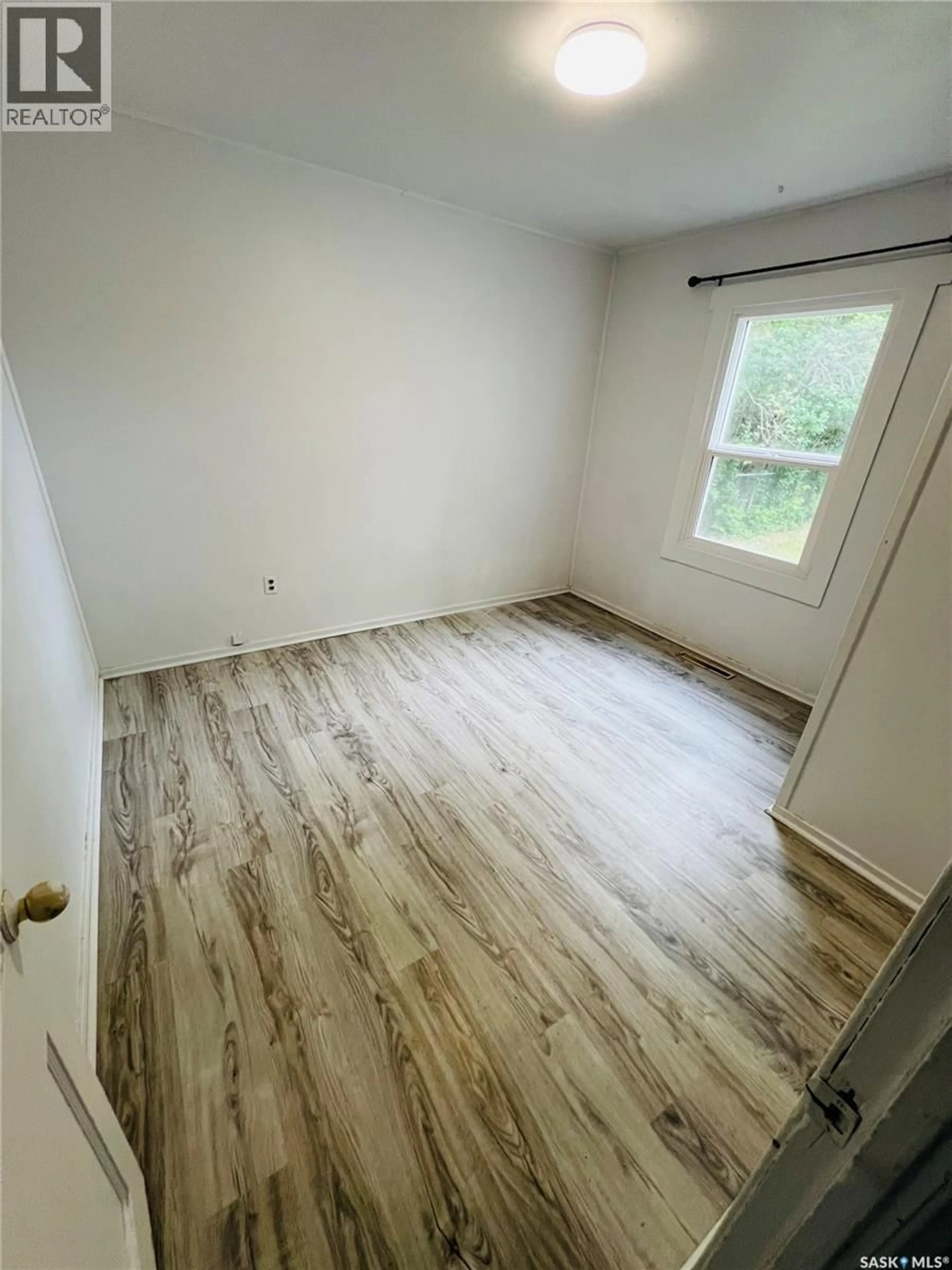 A pic of a room for 568 7TH STREET, Prince Albert Saskatchewan S6V0S5