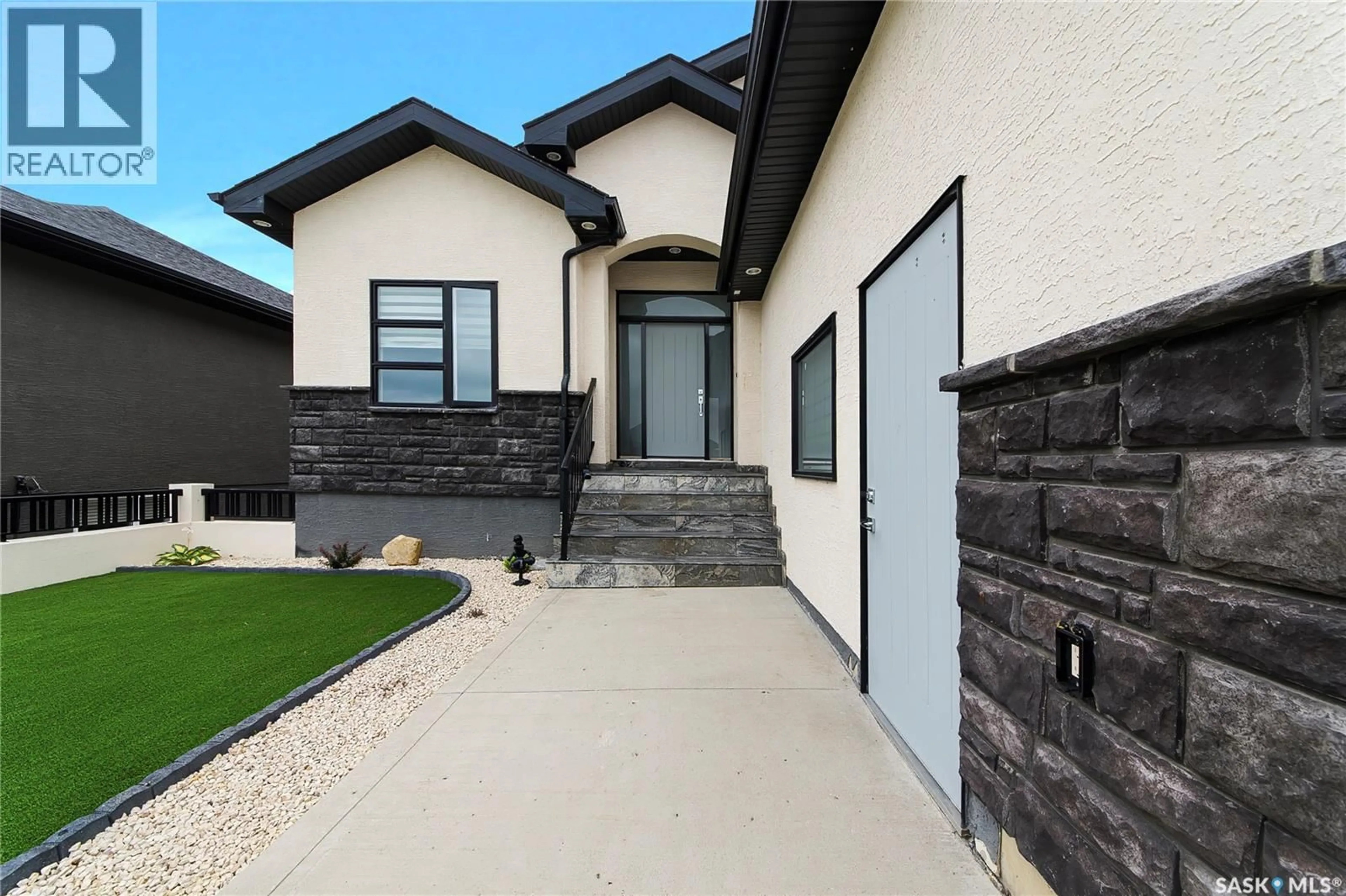 Unknown for 733 GOWAN ROAD, Warman Saskatchewan S0K4S2