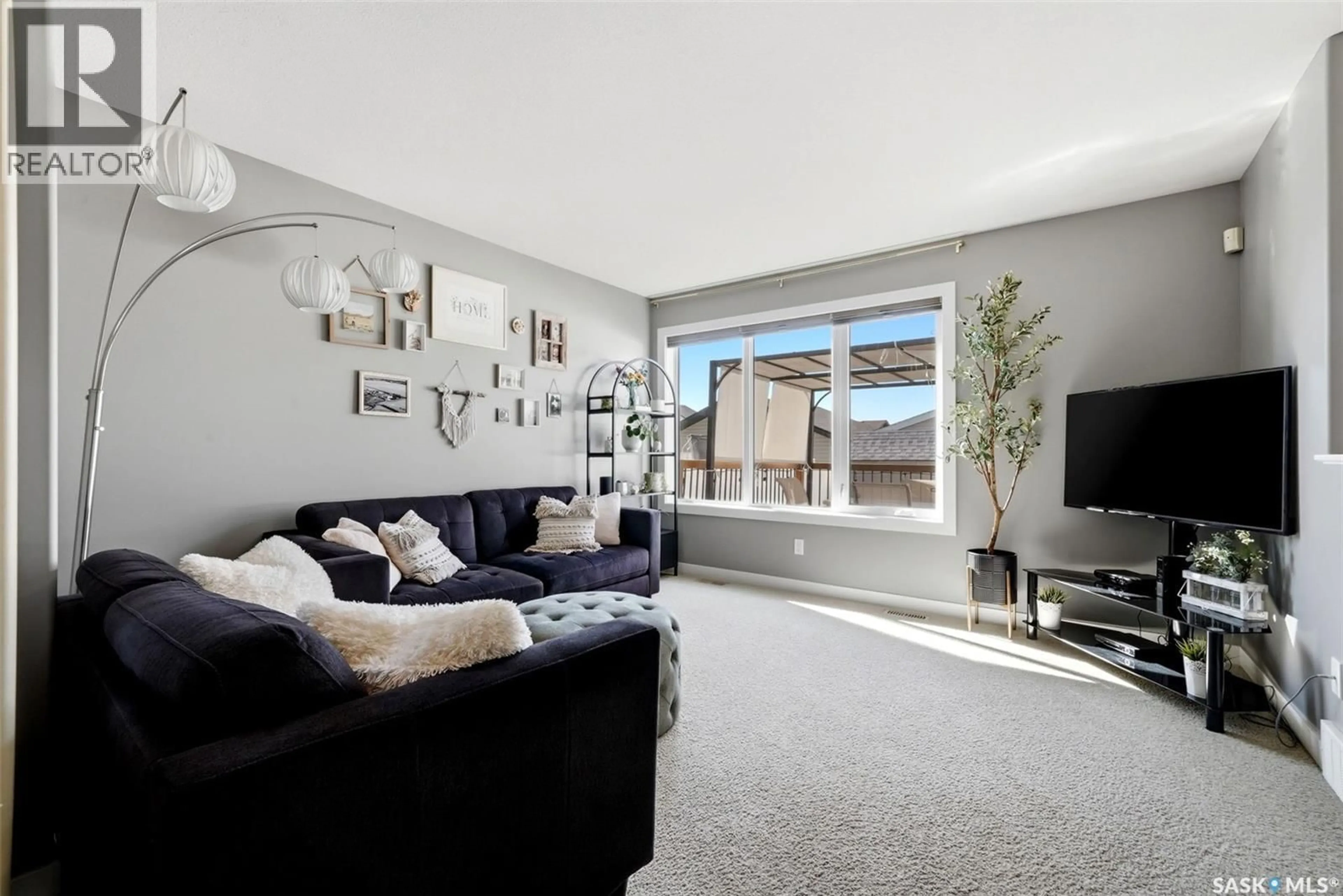 Living room with furniture, unknown for 3326 GREEN MOSS LANE, Regina Saskatchewan S4V1P2