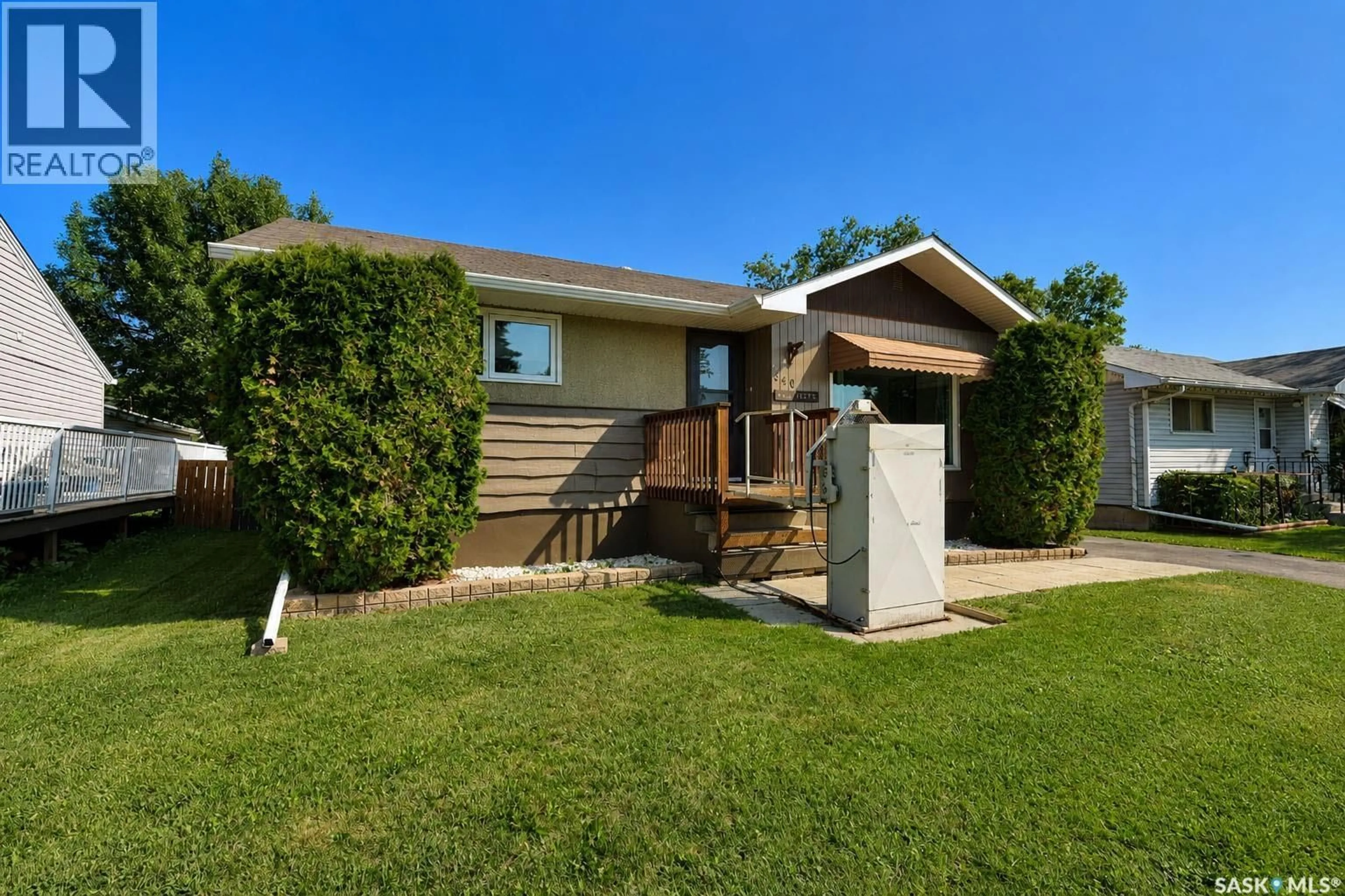 Home with vinyl exterior material, street for 340 28TH STREET, Prince Albert Saskatchewan S6V1X4