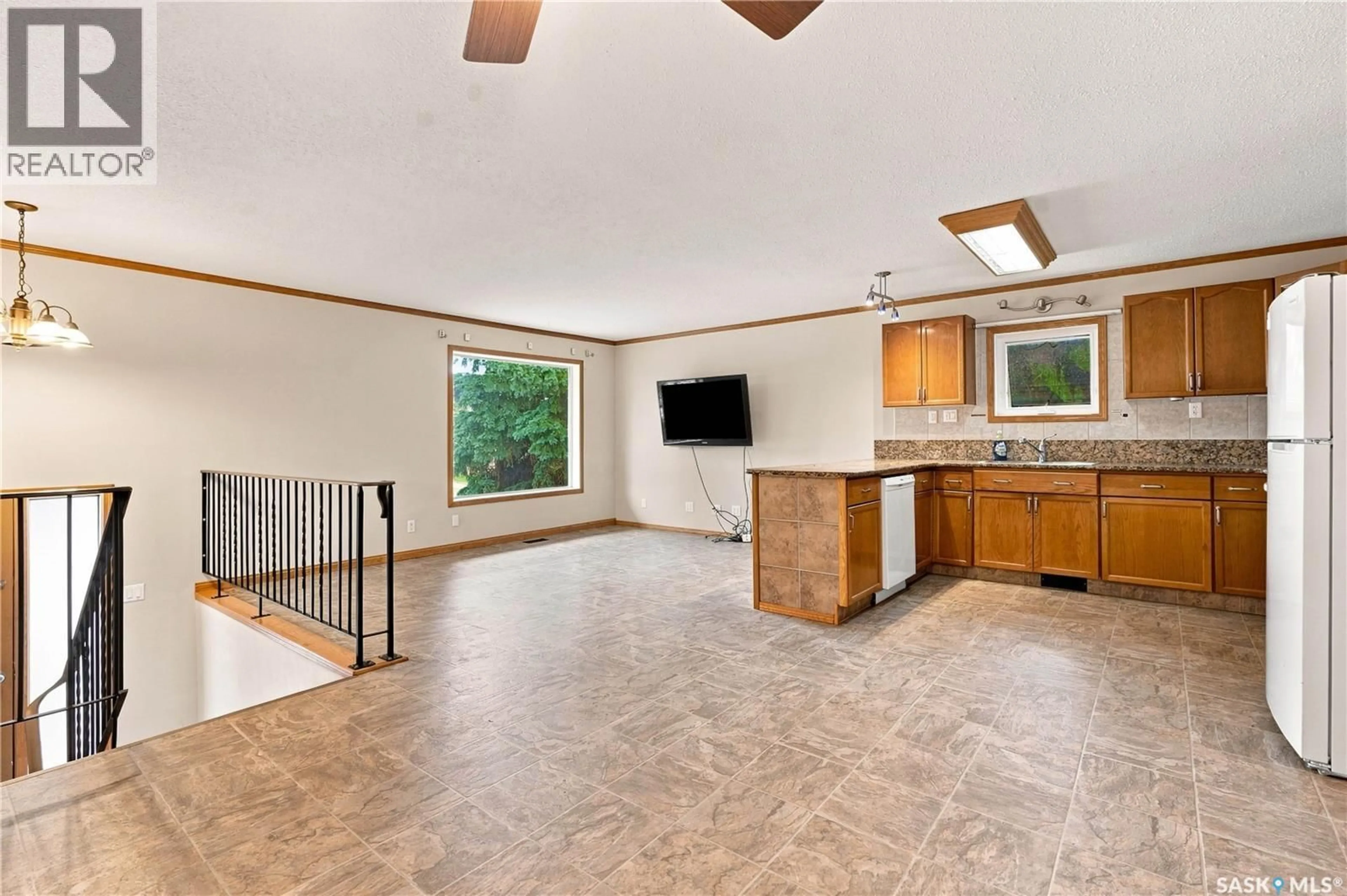 Unknown for 39 BLACKLEY PLACE, Saskatoon Saskatchewan S7M5B1