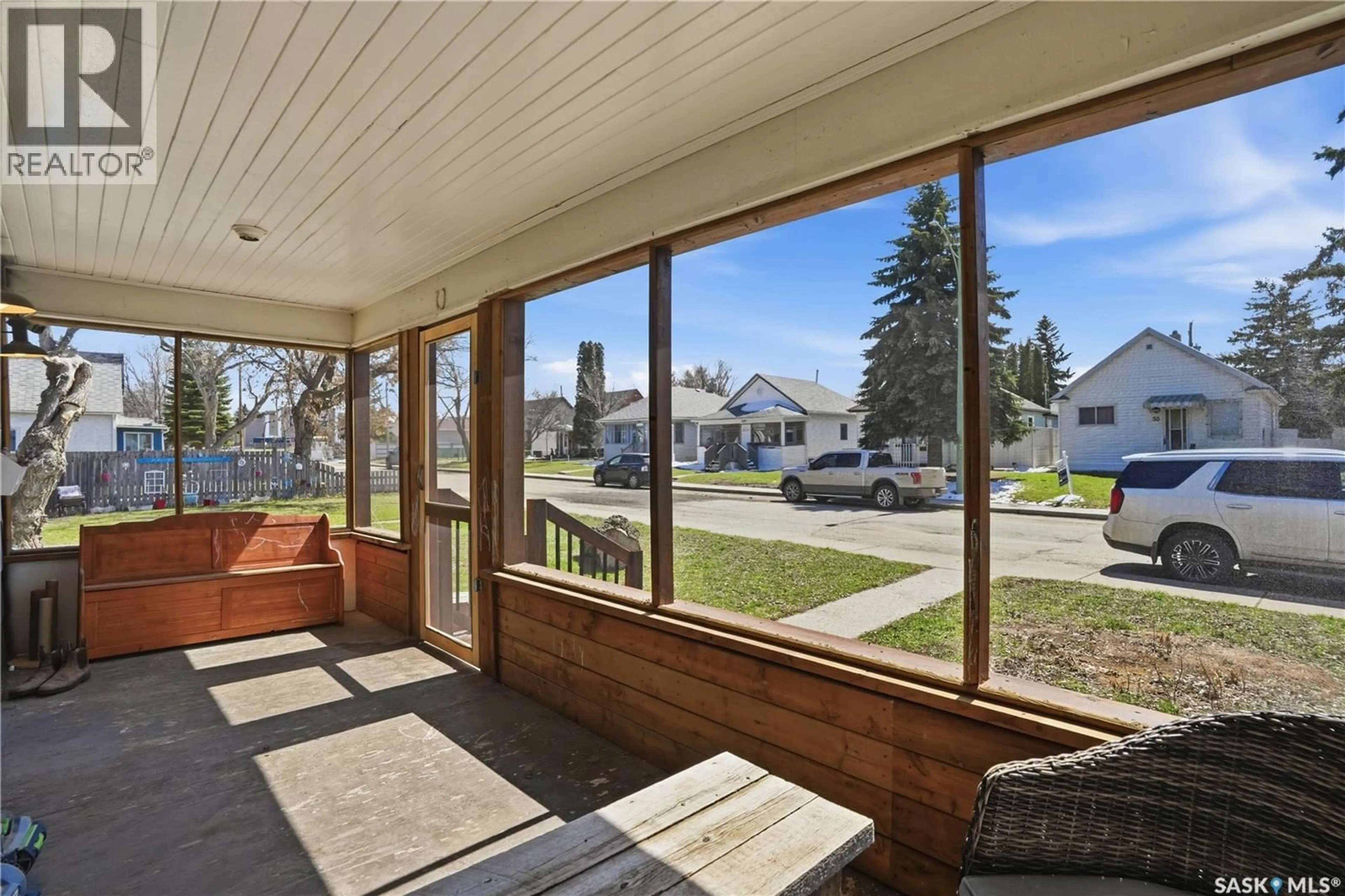Patio, unknown for 56 IROQUOIS STREET, Moose Jaw Saskatchewan S6H5A5