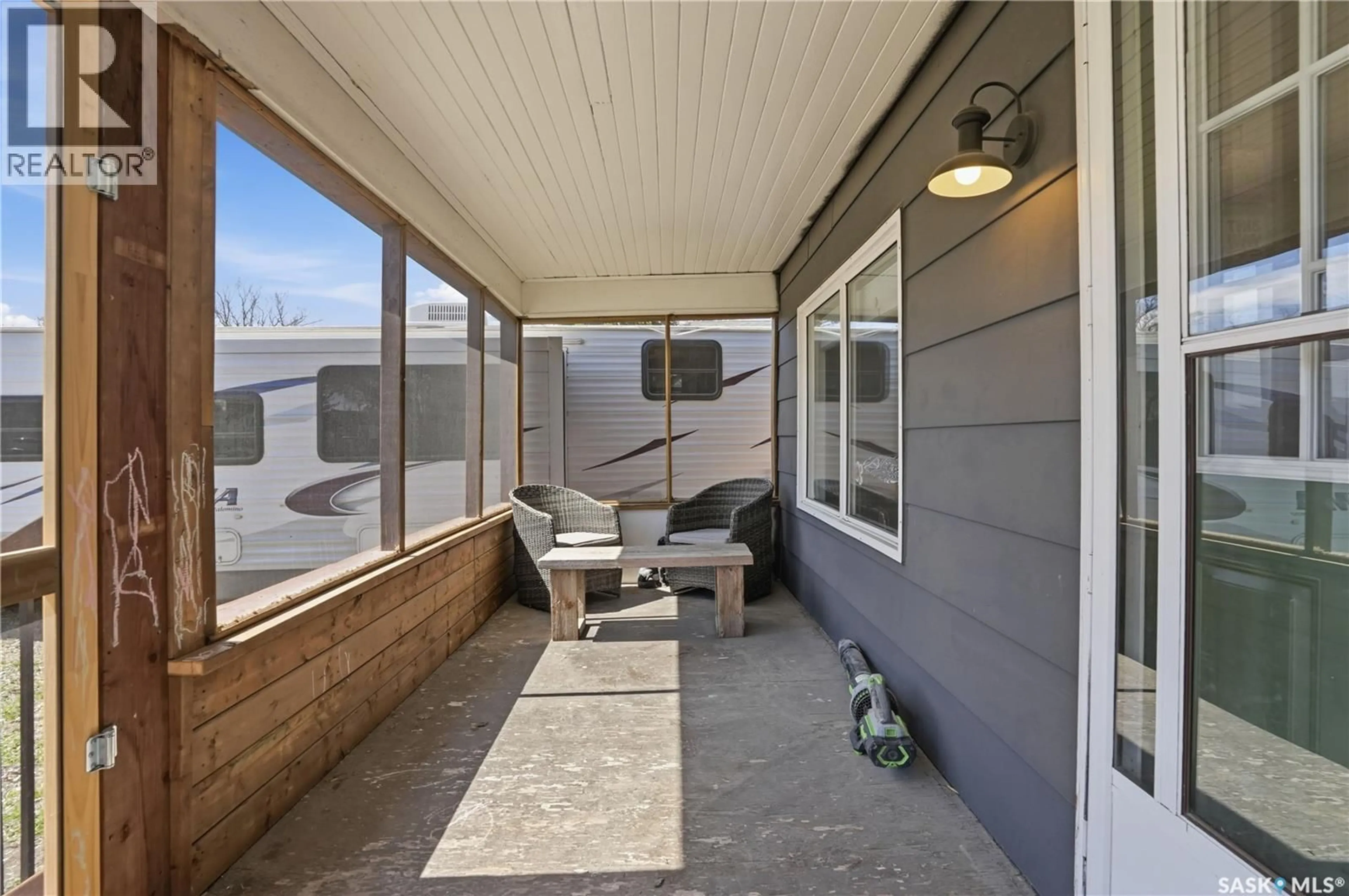 Patio, street for 56 IROQUOIS STREET, Moose Jaw Saskatchewan S6H5A5