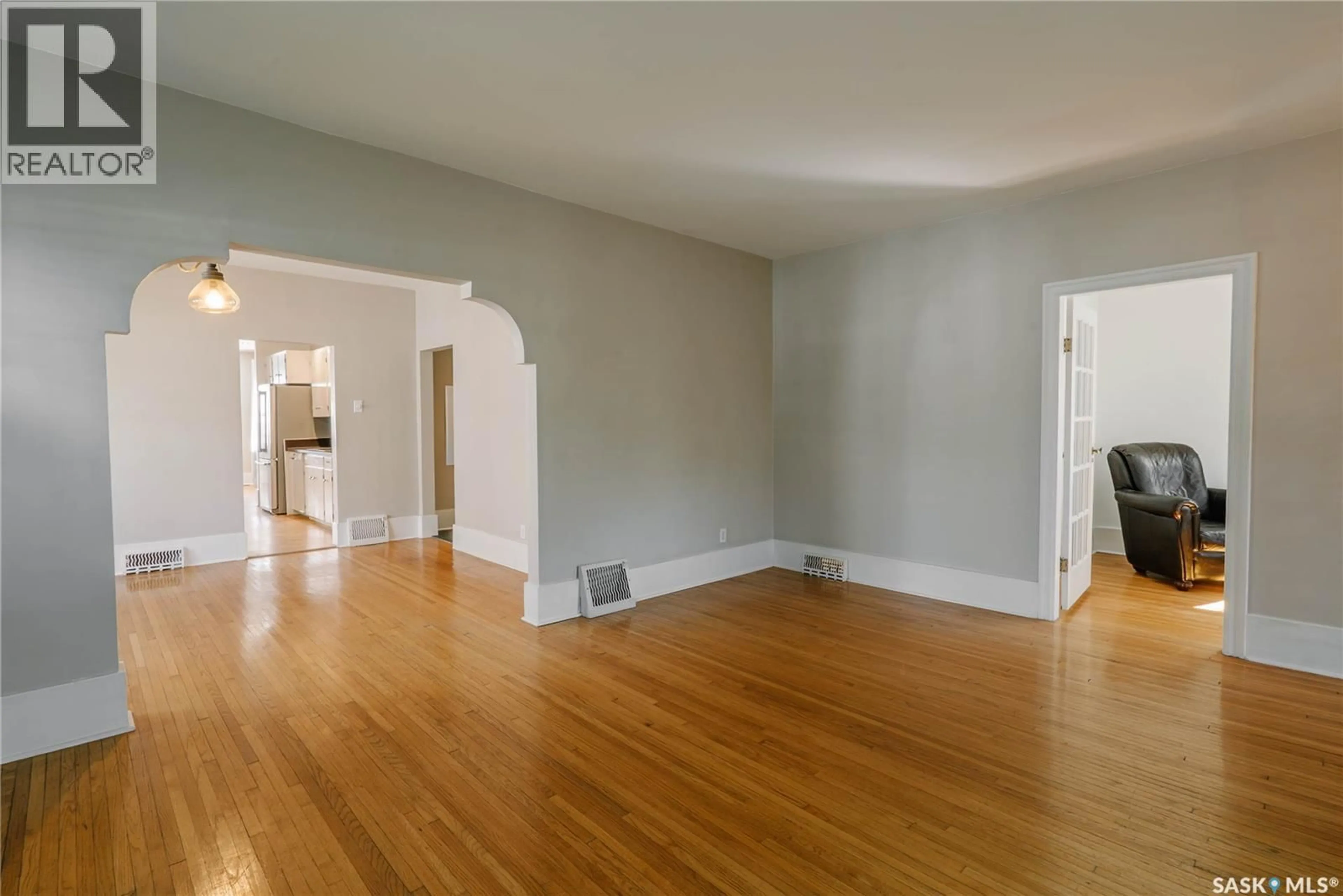 A pic of a room for 903 10TH STREET, Saskatoon Saskatchewan S7H0H6