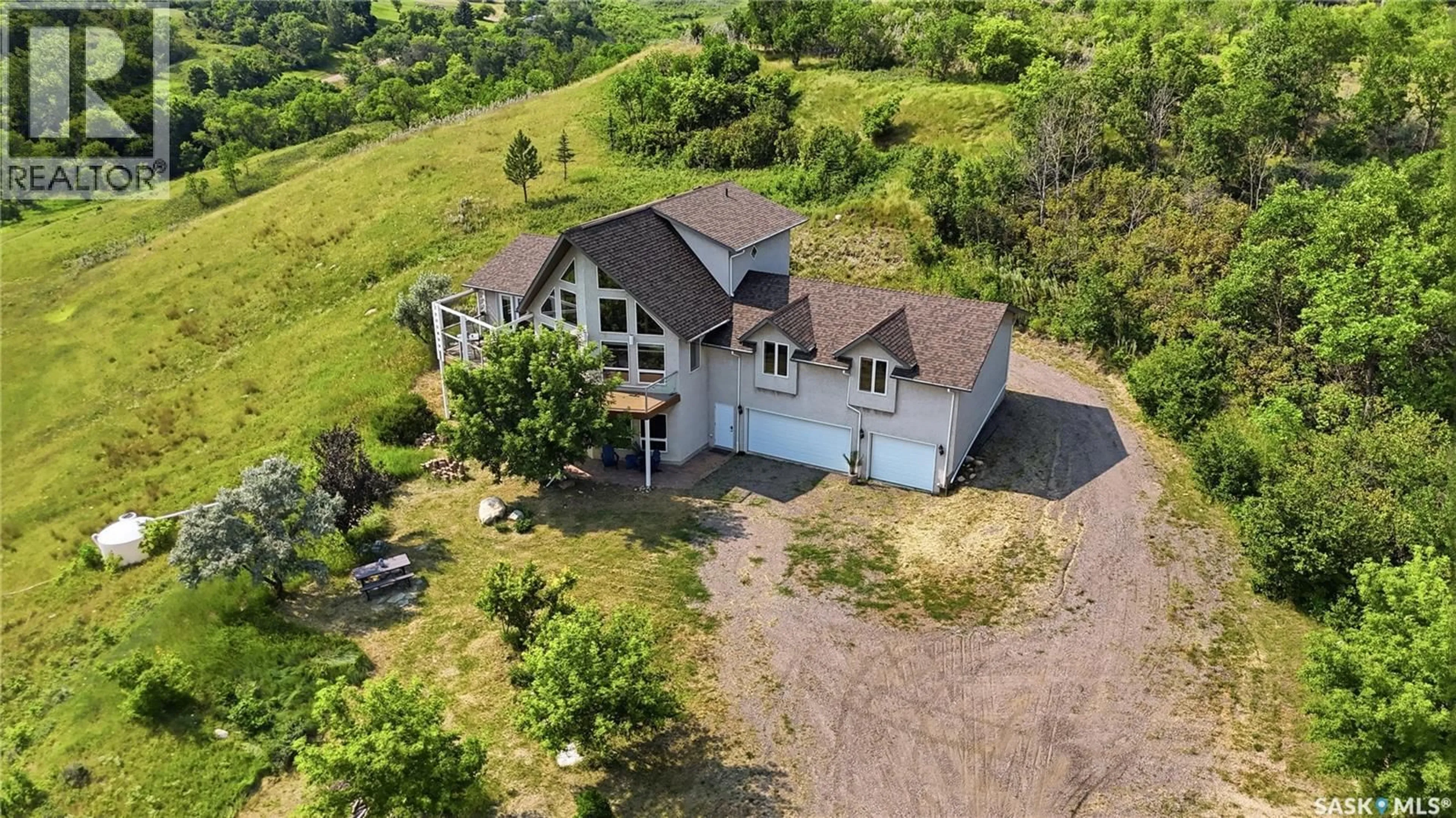 A pic from outside/outdoor area/front of a property/back of a property/a pic from drone, unknown for THE LAND, Longlaketon Rm No. 219 Saskatchewan S0G0W0