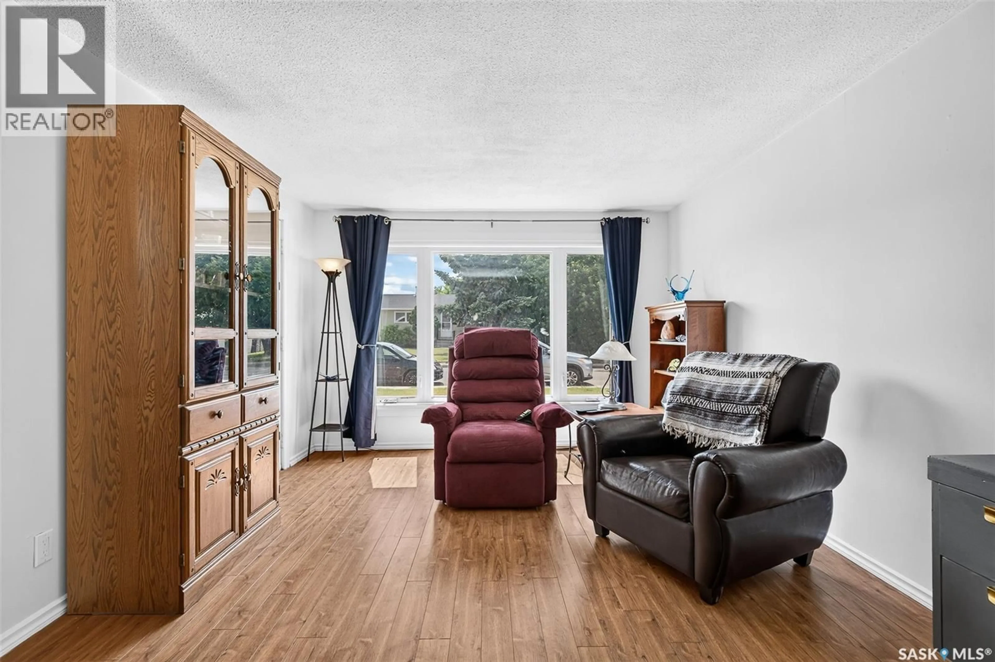 Living room with furniture, unknown for 1006 WARNER STREET, Moose Jaw Saskatchewan S6H5S5