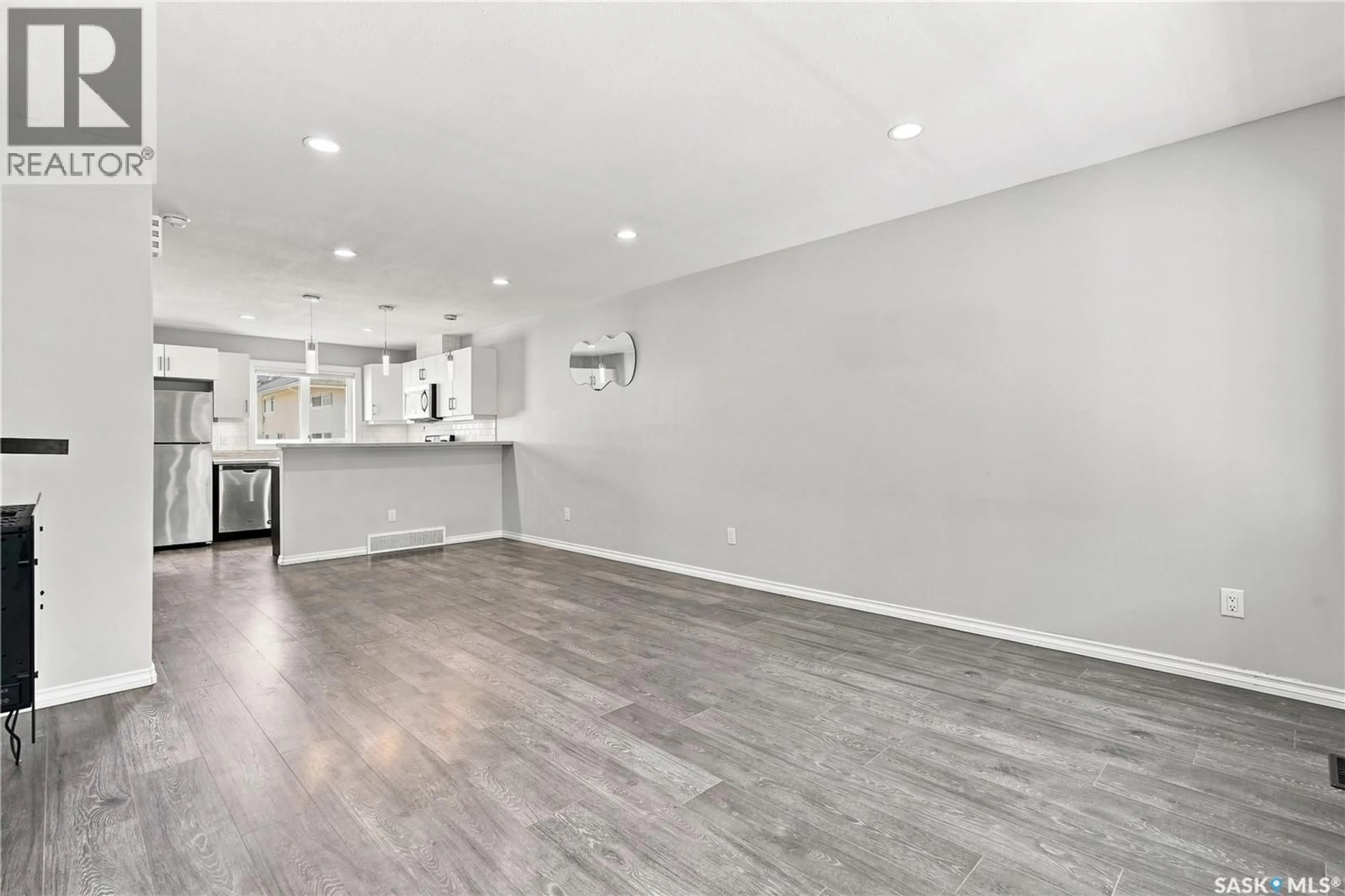 Unknown for 5540 PREFONTAINE AVENUE, Regina Saskatchewan S4W0M8