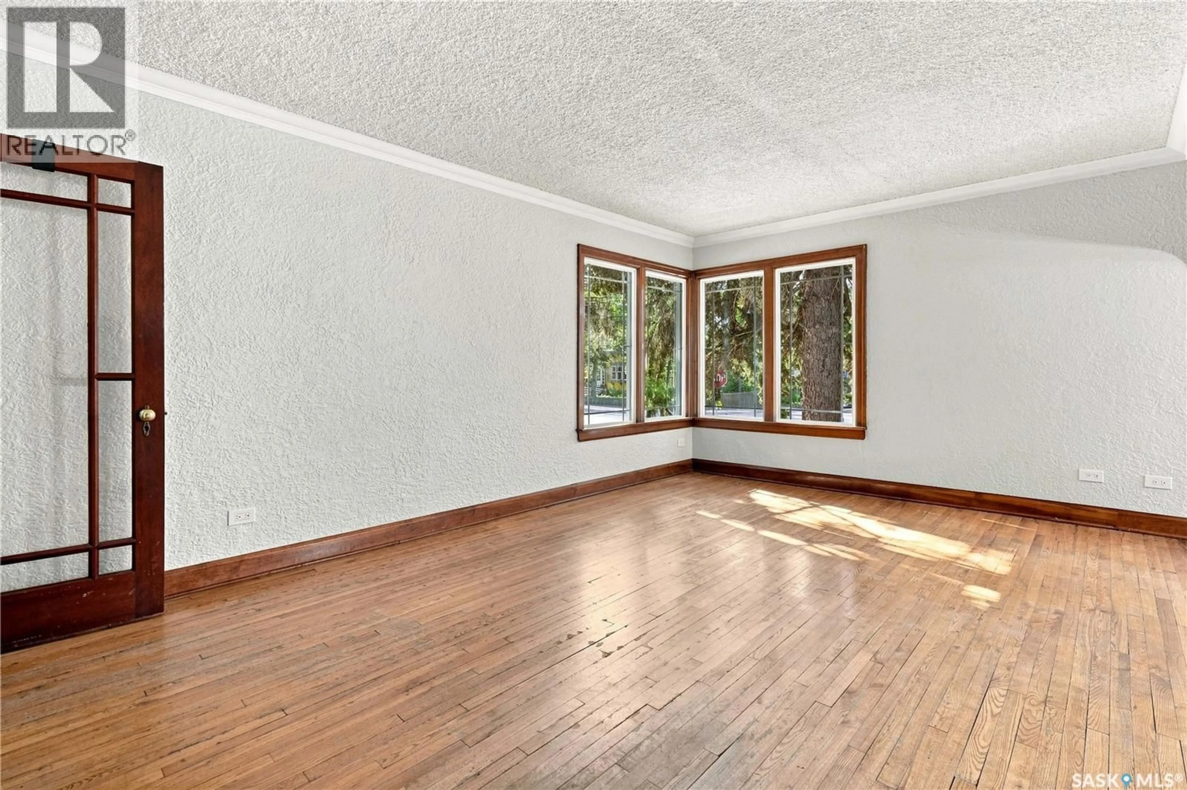 A pic of a room for 3200 COLLEGE AVENUE, Regina Saskatchewan S4T1V9
