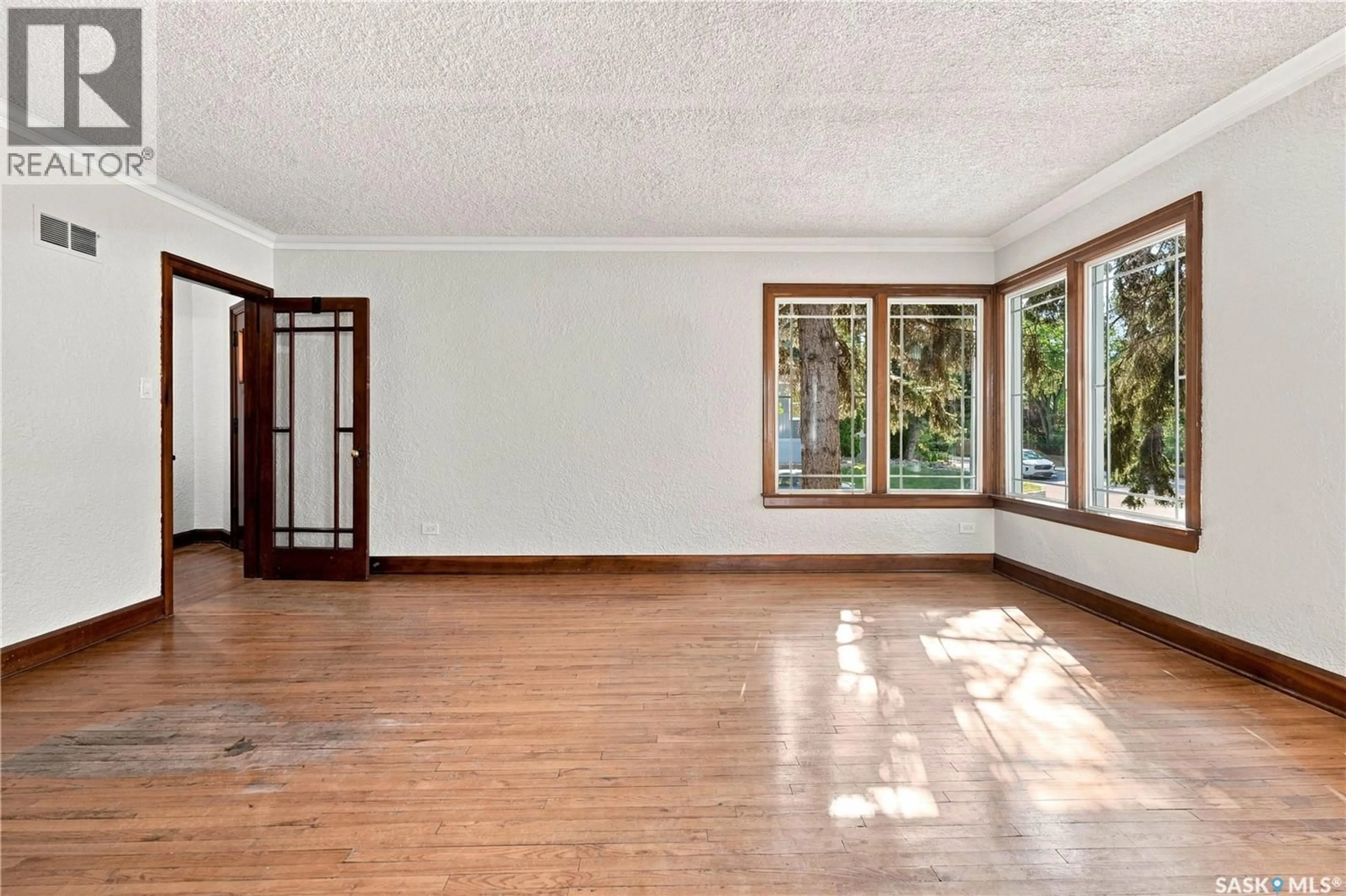 A pic of a room for 3200 COLLEGE AVENUE, Regina Saskatchewan S4T1V9